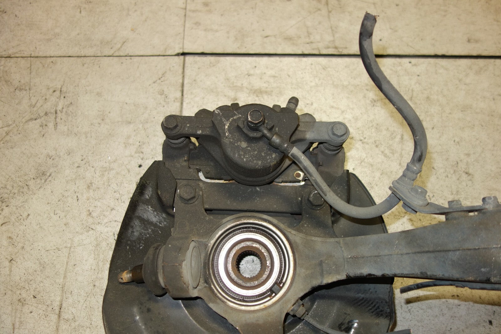 JDM Acura TSX Front Right Spindle Hub Brake Caliper Low Mileage Accord 2003-2008