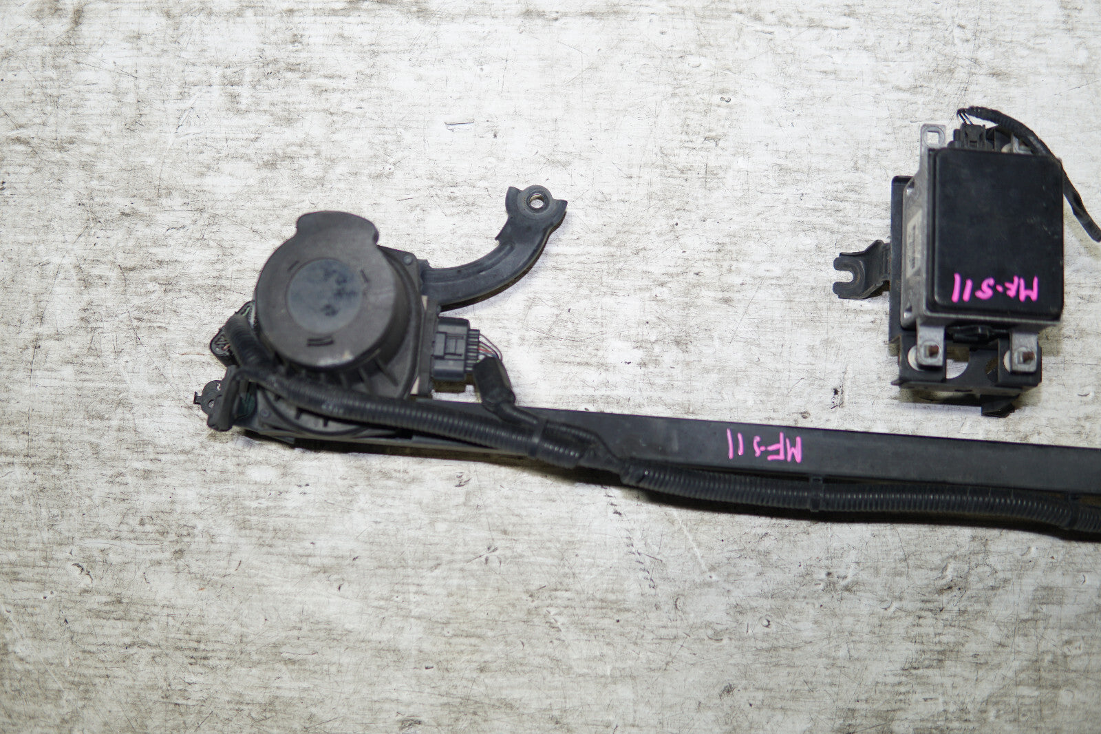 2005-2008 JDM Acura Honda Legend RL KB1 Front Sensor Radar Cruise 36830-SJA-0131