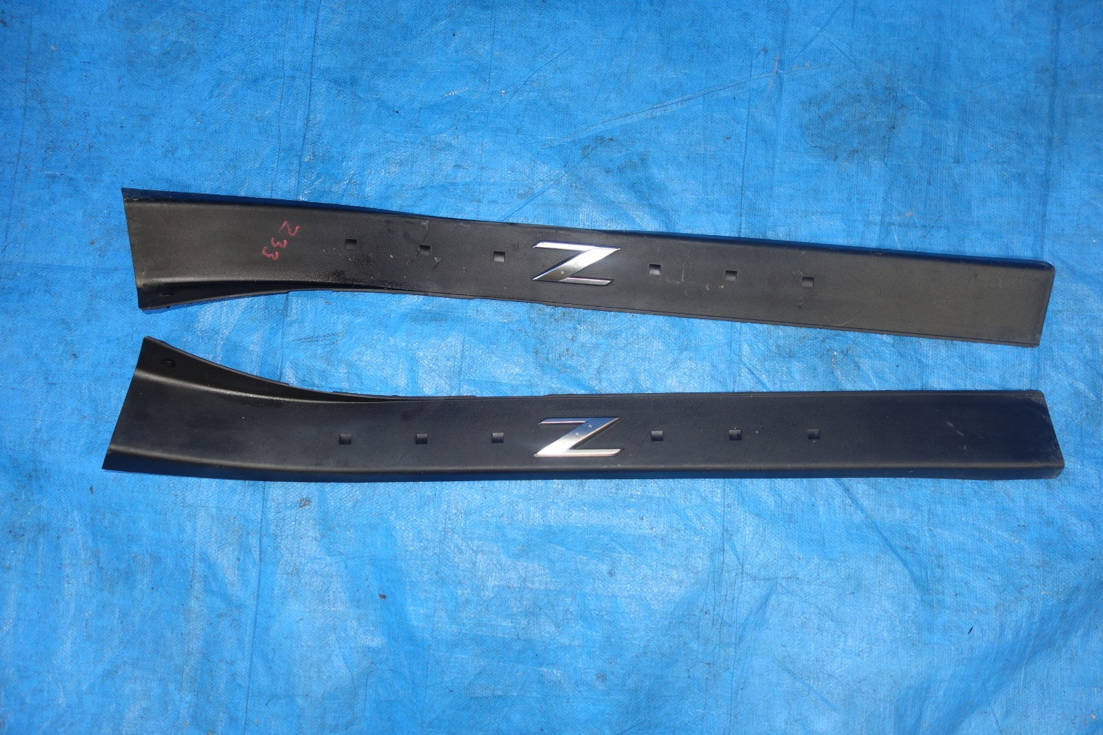 JDM Nissan 350z Door Sills Scuffs Kick Plates Steps 2003-2005 Z33 Z