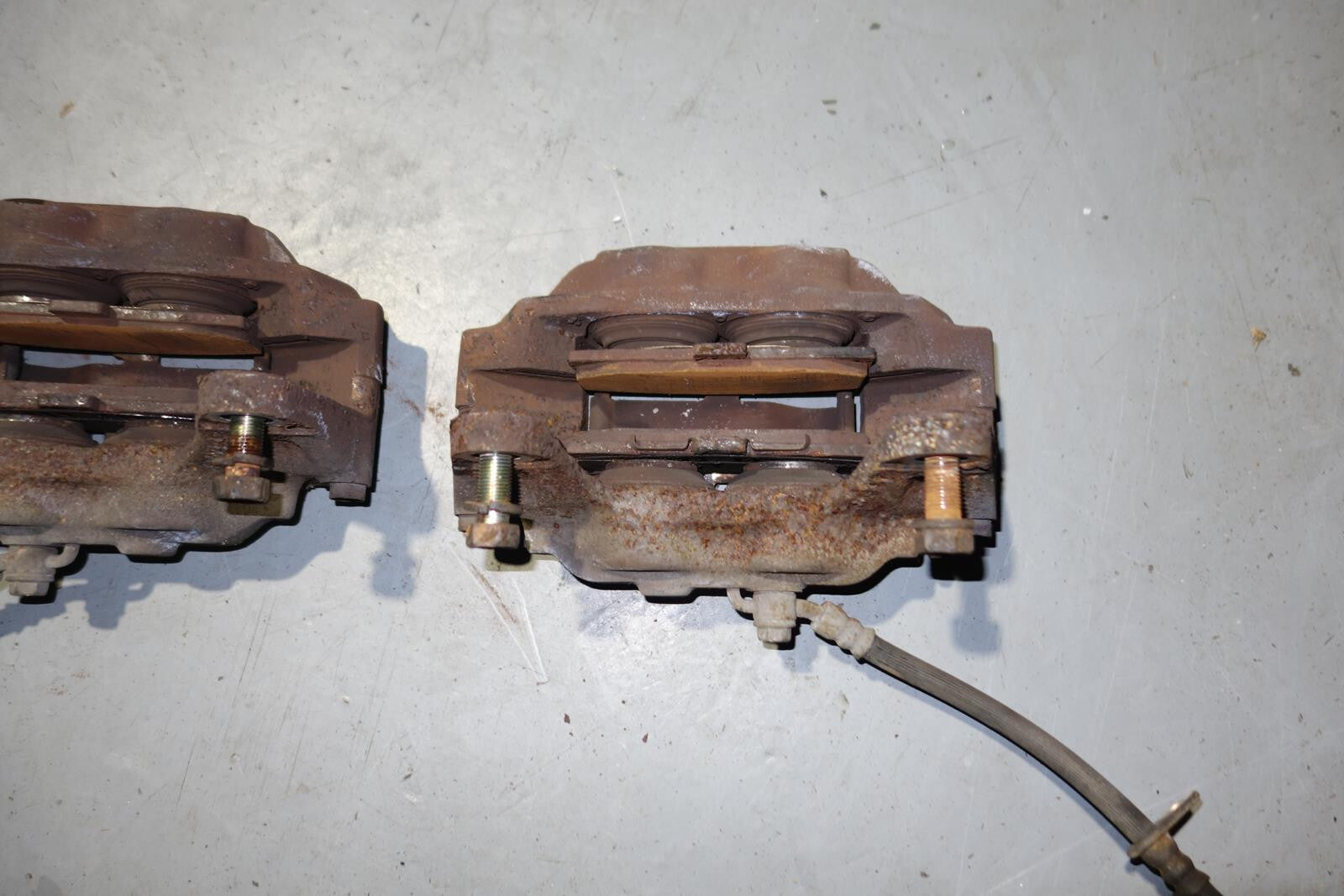JDM Subaru Impreza WRX Forester Legacy Front Calipers 4 Piston GD GC8 SG5 SF5 BP