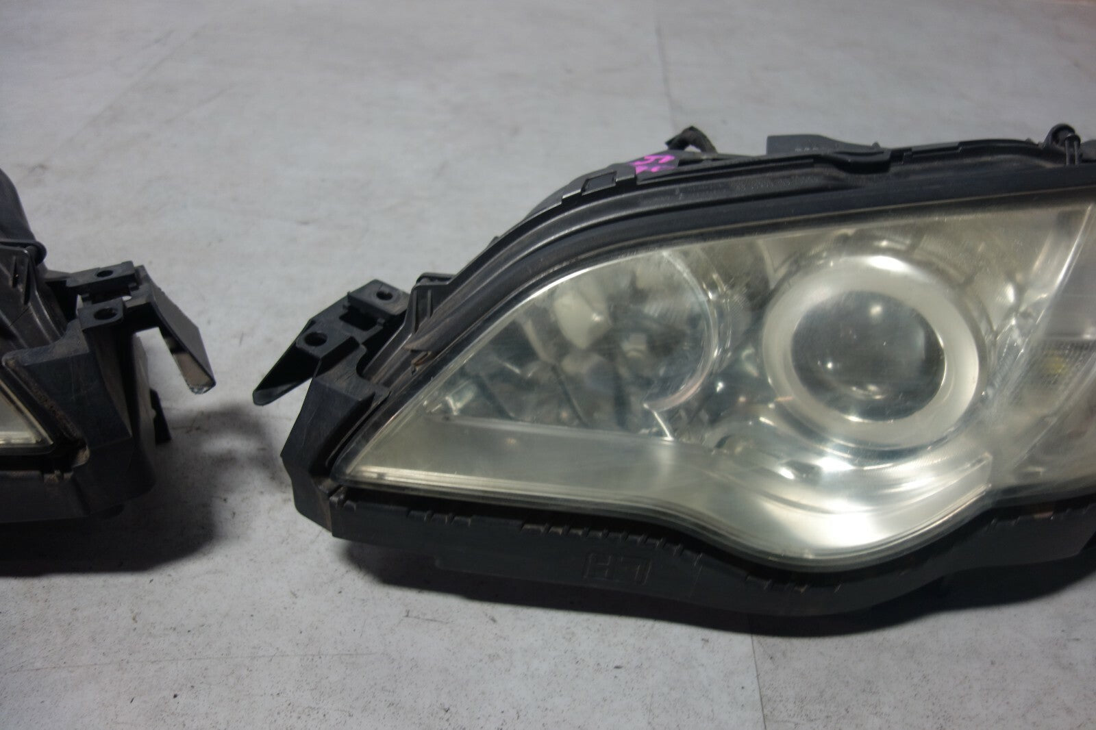 JDM Subaru Legacy HID Headlights 2008 2009 OEM Japan BP9 BP5 BPE Genuine