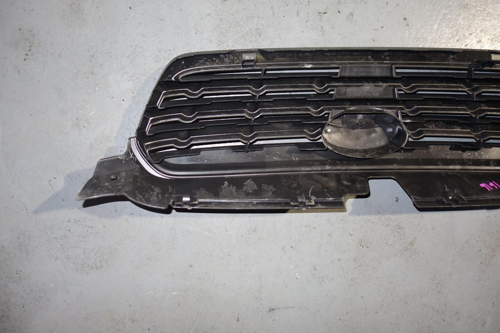 JDM Subaru Legacy Oem Grille BP5 BL5 2008-2009 MF-1616