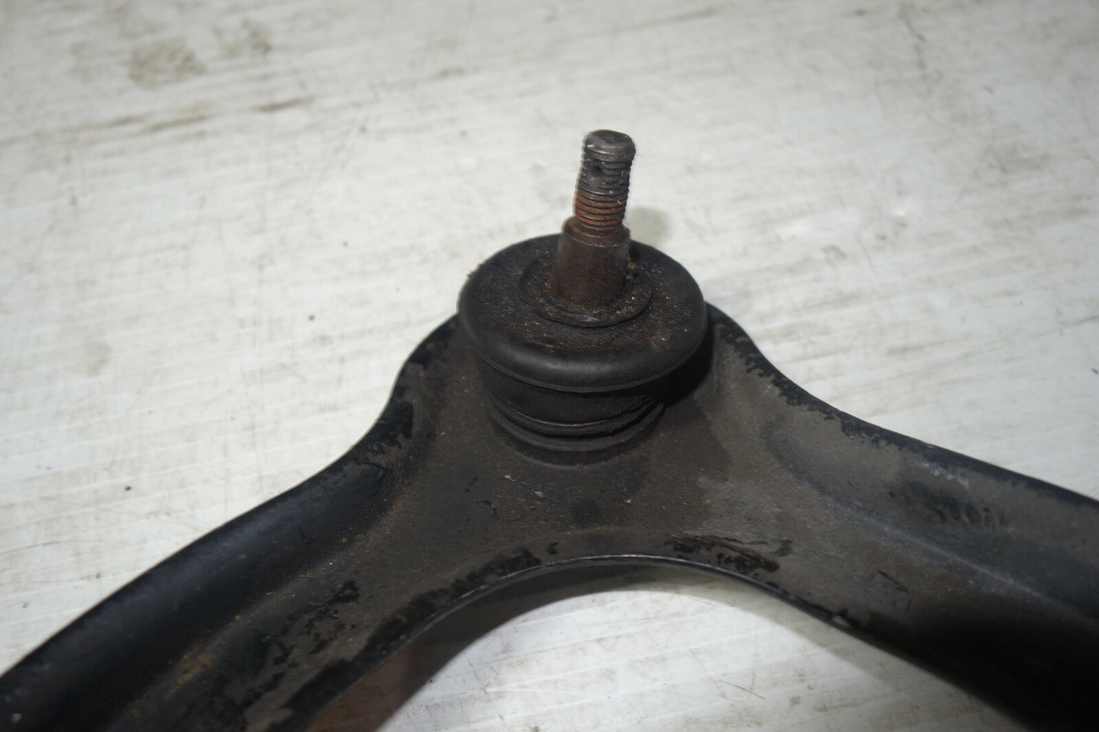 JDM 1994-2001 ACURA INTEGRA TYPE R DC2 OEM USED FRONT RIGHT UPPER CONTROL ARM