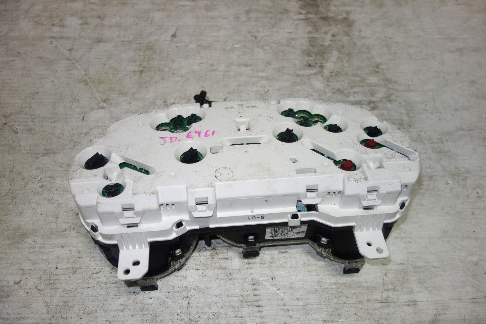 Subaru Forester 5 Speed OEM Gauge Cluster SG5 2003 2004 2005