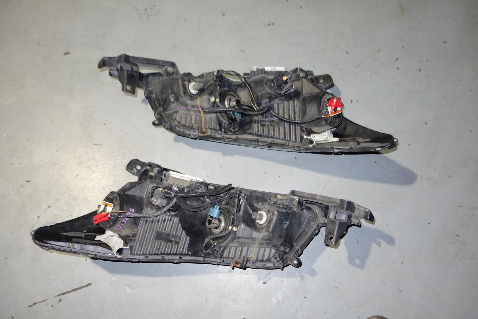 JDM Honda Accord CP3 Head Lights Lamps Pair OEM HID Black Housing 2008-2012