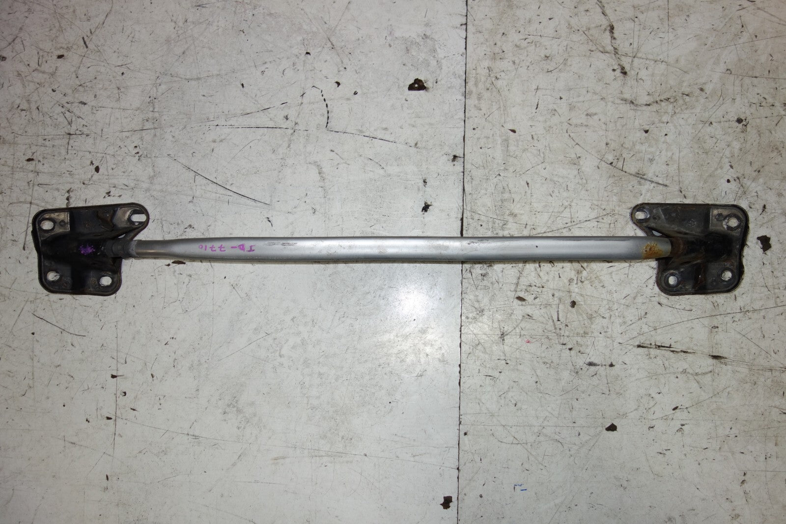 JDM 2003-2009 NISSAN 350Z FRONT ENGINE STRUT TOWER BAR VQ35 2003-2009