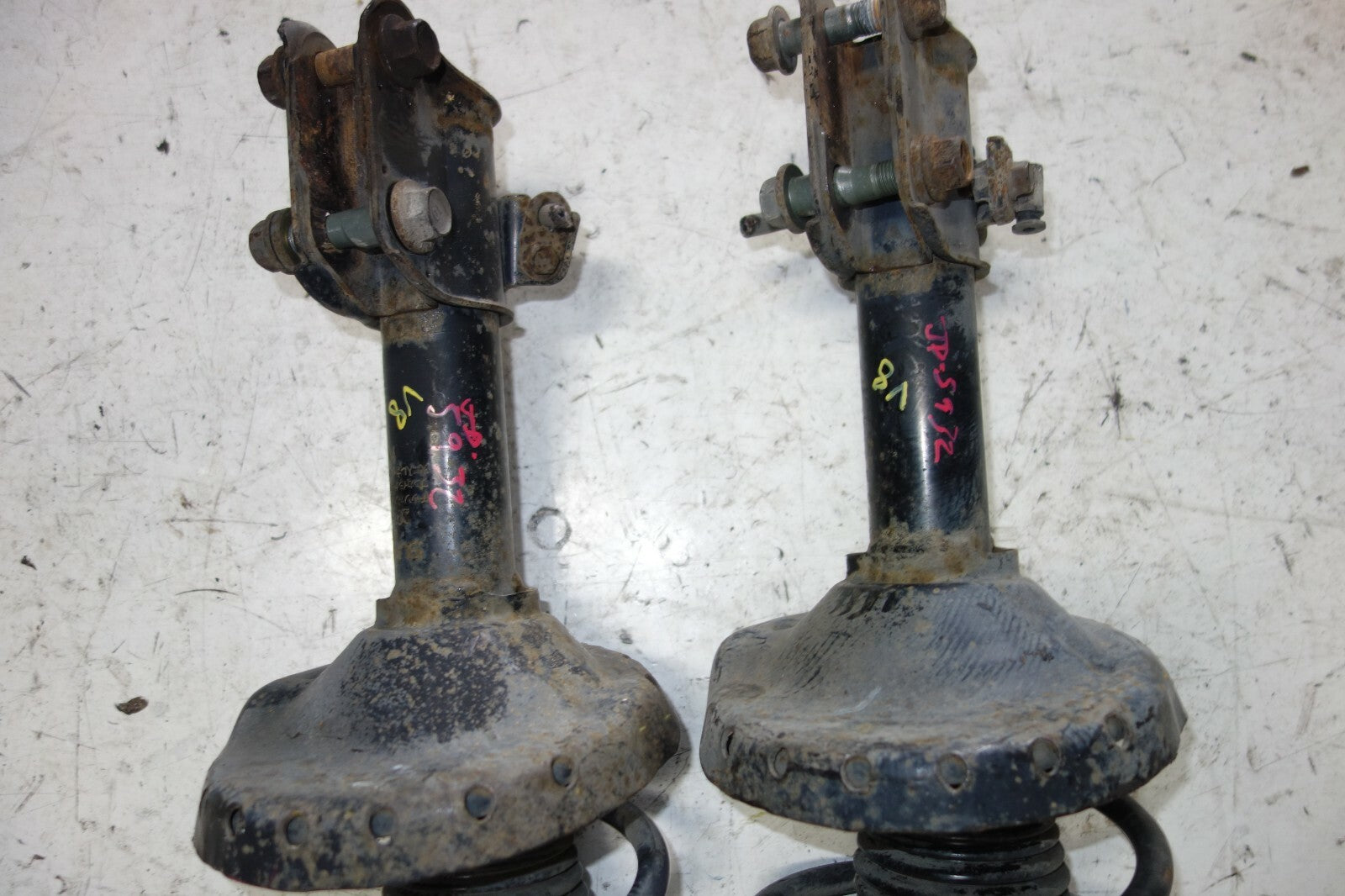 JDM Subaru Impreza WRX Front Shocks Springs 2002 2003 2004 2005 2006 2007 V8