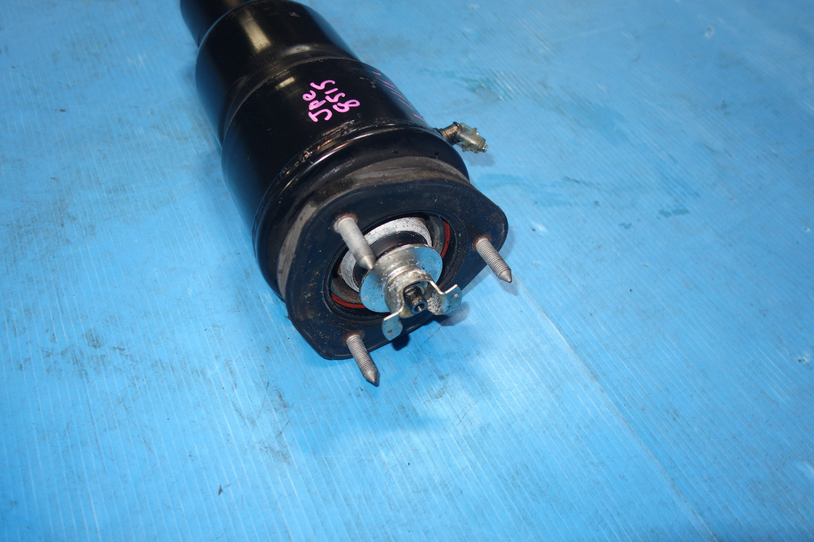 Lexus LS460 LS460L RWD Front Air Shock Strut Absorber Suspension 2007-2009 JDM