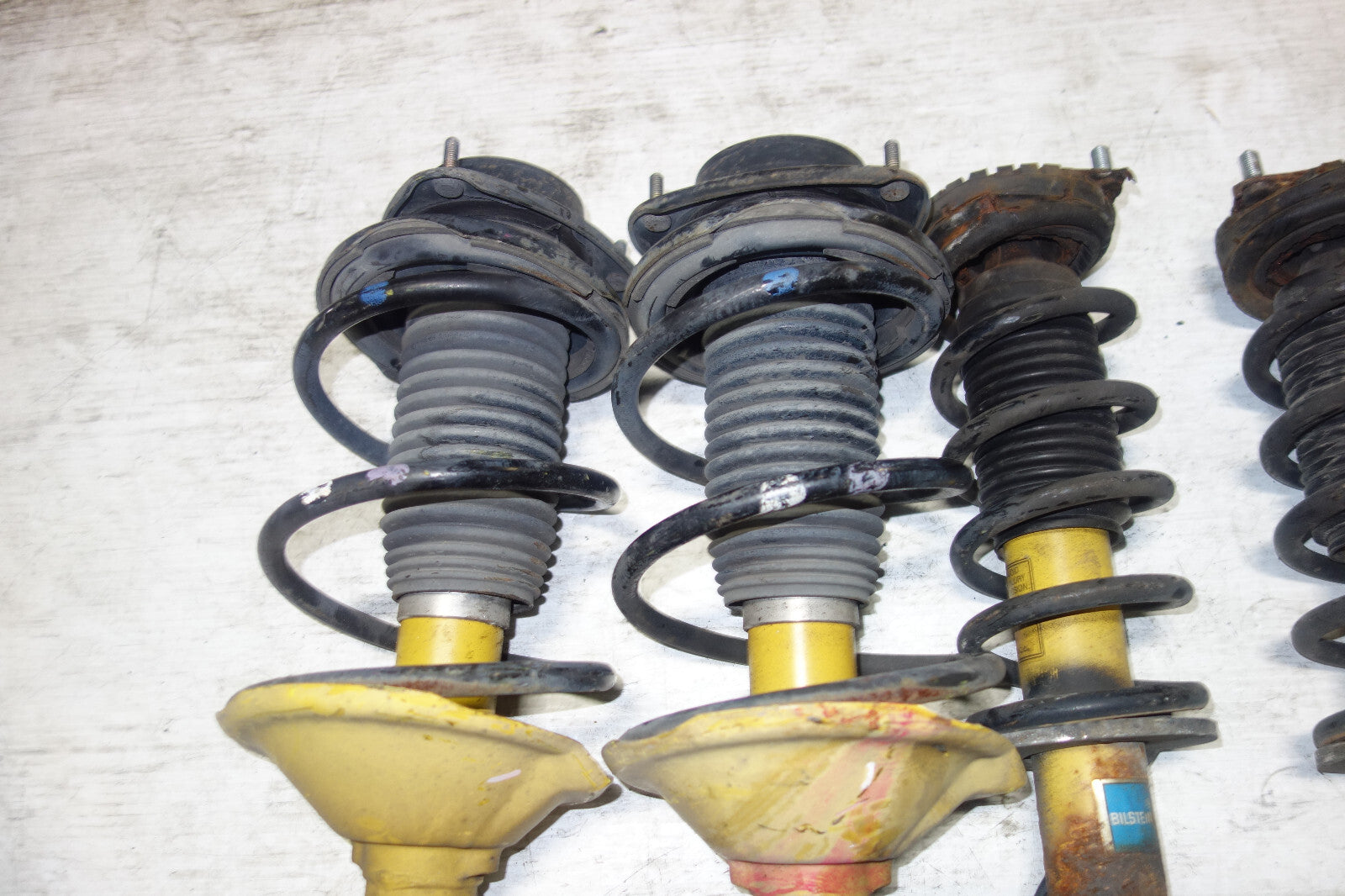 JDM Subaru Legacy Bilstein Front Shocks Coil Springs Strut Suspension 1998-2004