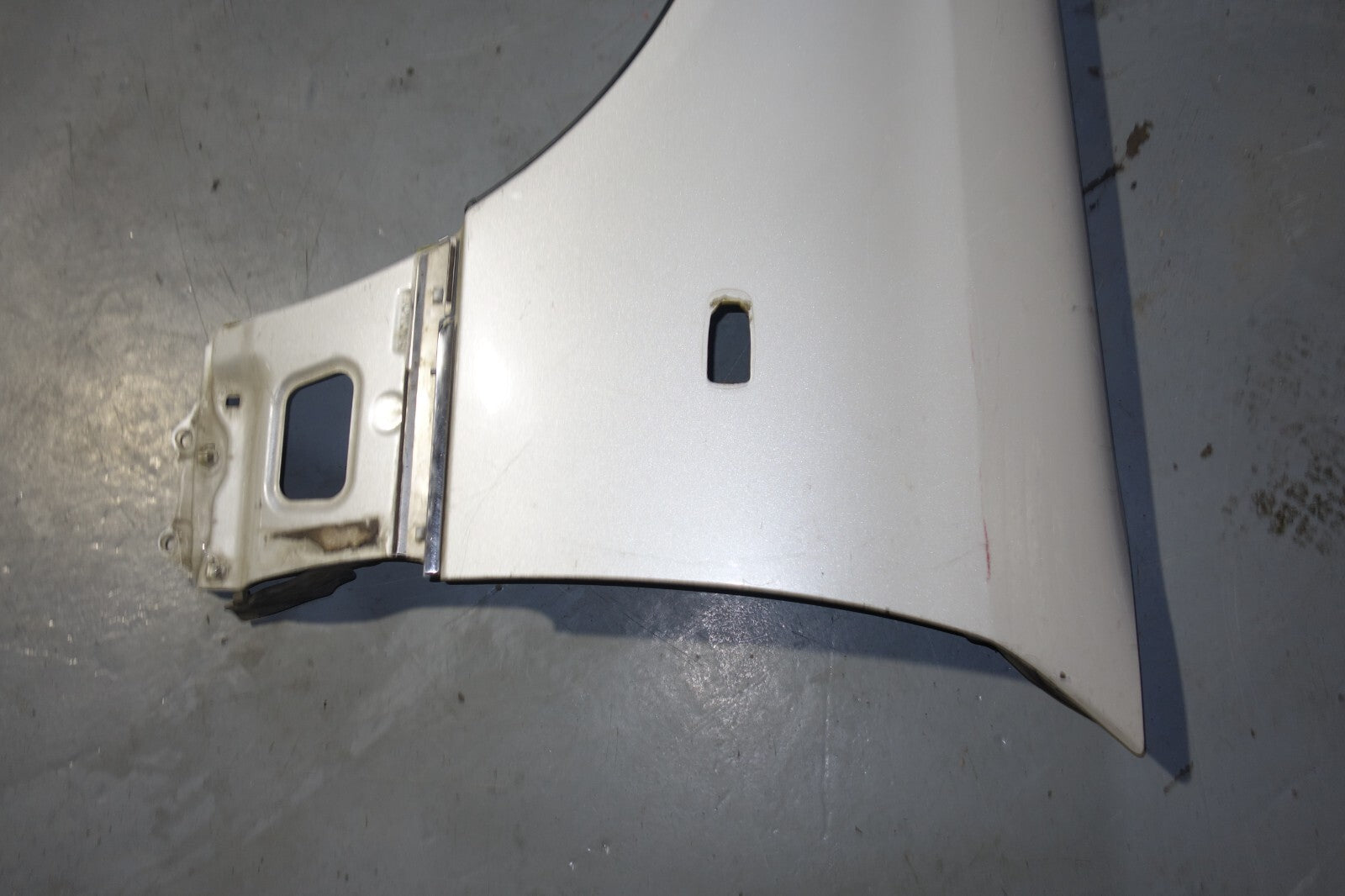 JDM Lexus LS430 Left Side Fender In White OEM 2001 2002 2003
