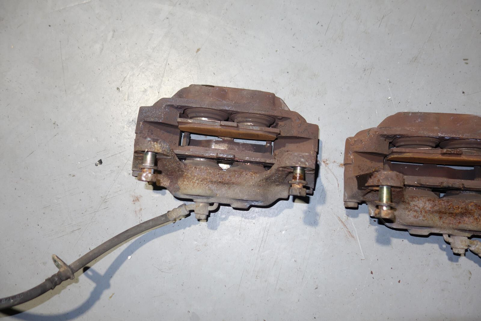 JDM Subaru Impreza WRX Forester Legacy Front Calipers 4 Piston GD GC8 SG5 SF5 BP