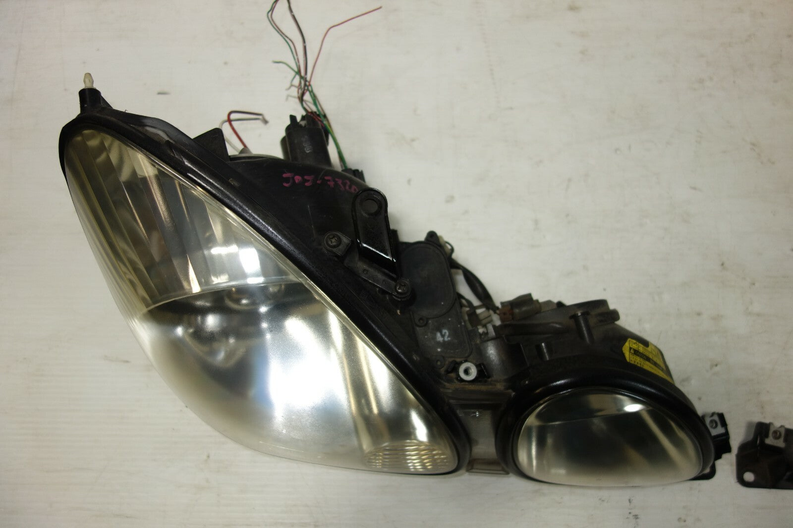 JDM Lexus GS300 Headlights GS400 OEM HiD Lamps Pair Left Right JZS161 1998-2005