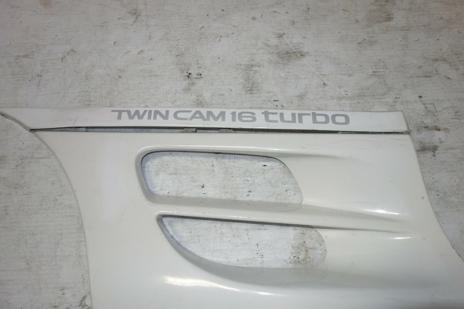 JDM 91-99 TOYOTA SW20 MR2 OEM REAR SIDE VENTS MR-2 EXTERIER TRIM VENT MR-2