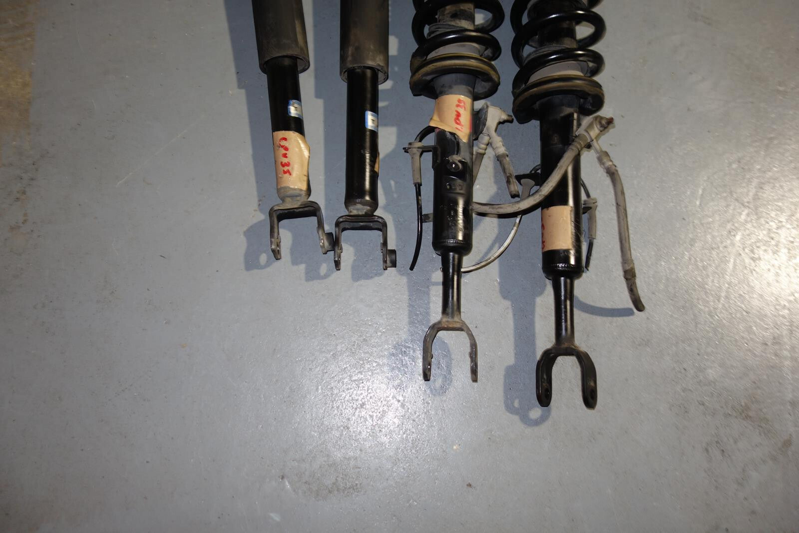 JDM Nissan 350z Z33 G35 Coupe Front Rear Shocks Coil Springs Struts 2003-2009