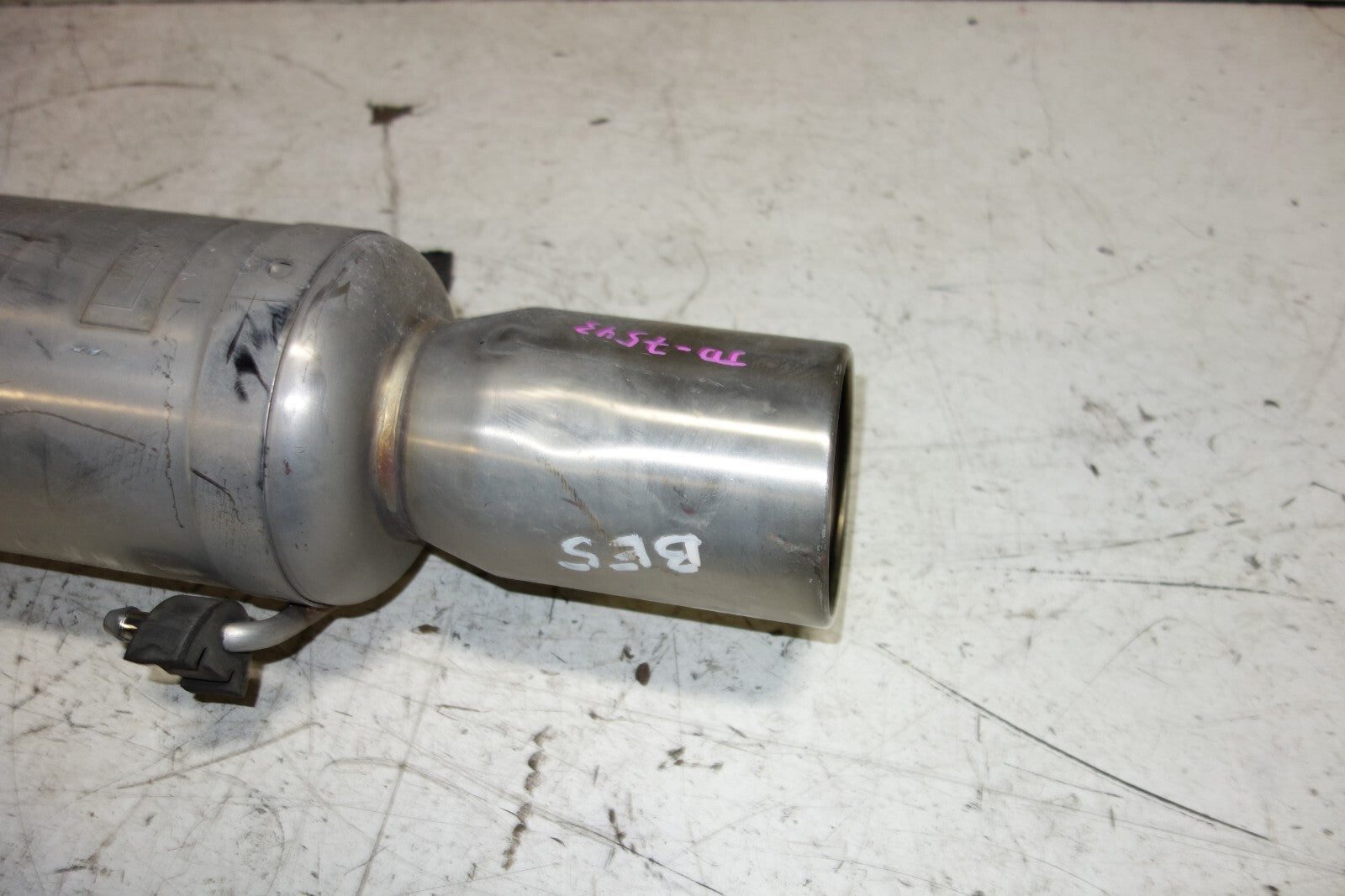 JDM Subaru Legacy Fujitsubo Exhaust Muffler Axle Back BE5 2000-2004