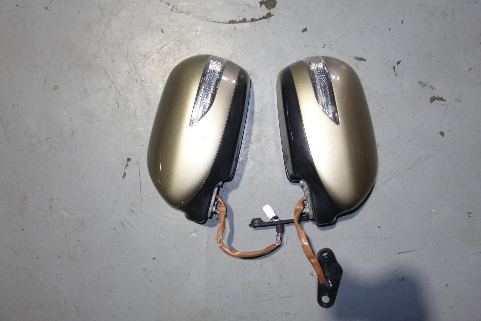 JDM Subaru Impreza WRX STi Mirrors GRB Power Folding Mirrors 2008-2014 OEM
