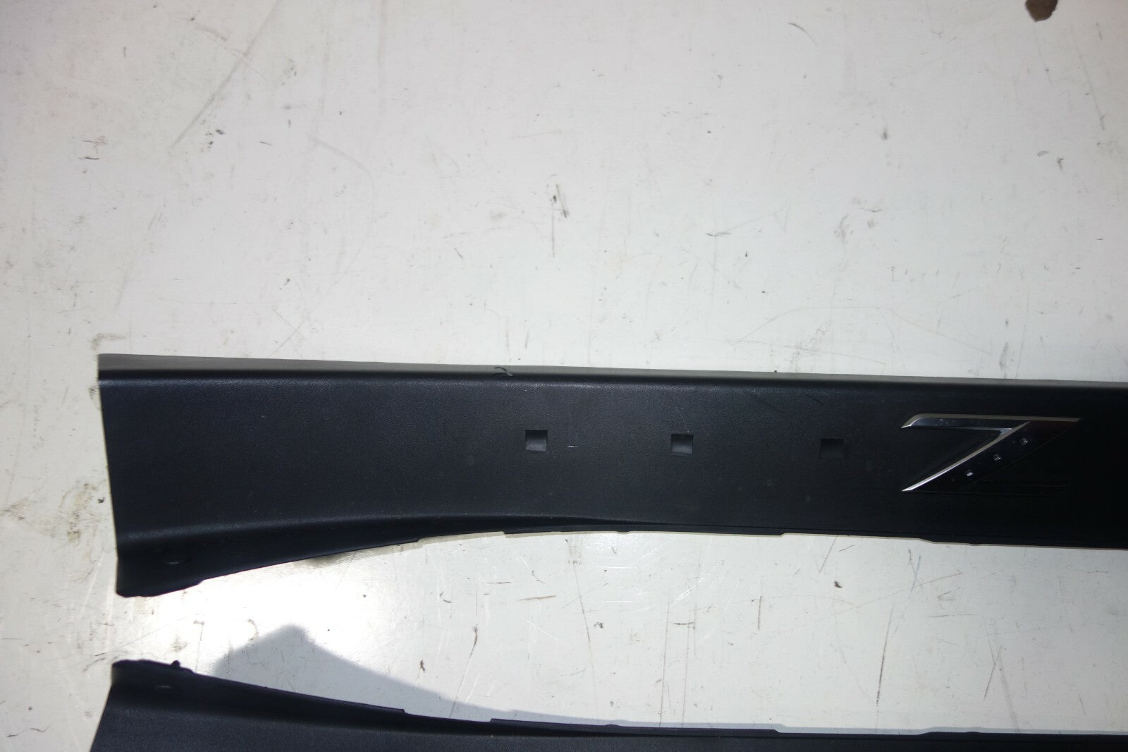 JDM Nissan 350z Z33 OEM Door Sills Side Steps Trim Panel 2003 2004 2005