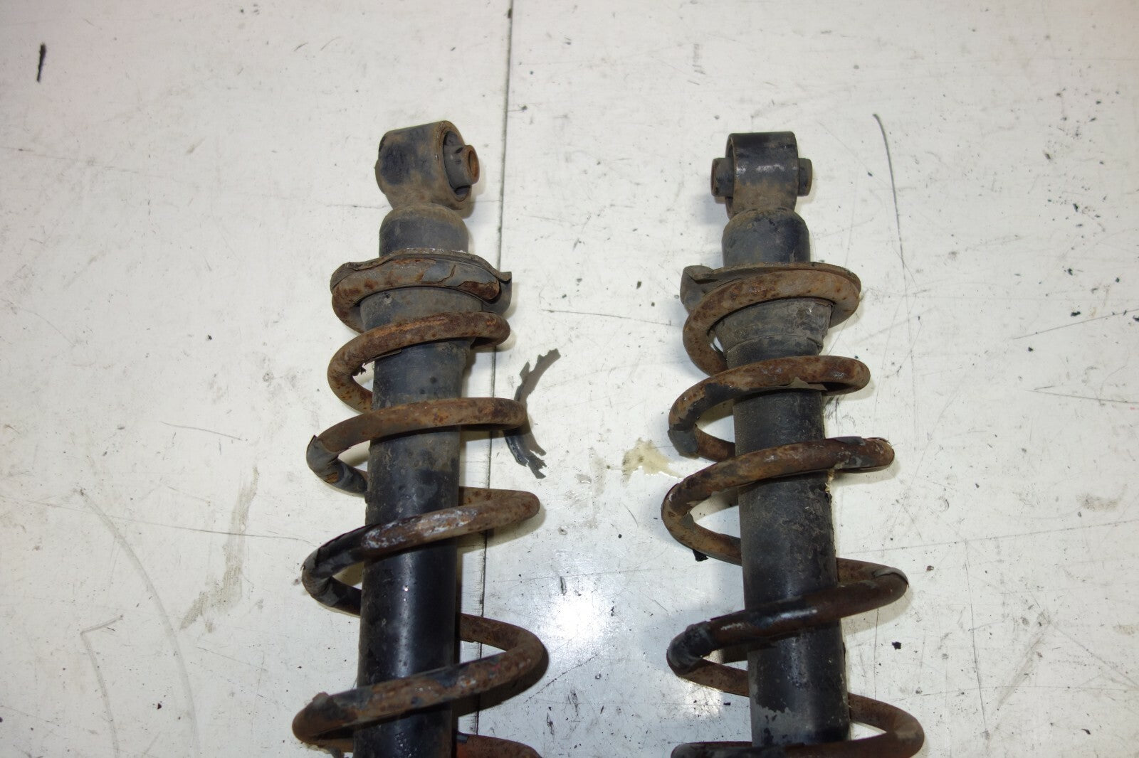 JDM Lexus is300 Altezza Rear Shocks Struts Springs 2001-2005 SXE10 OEM