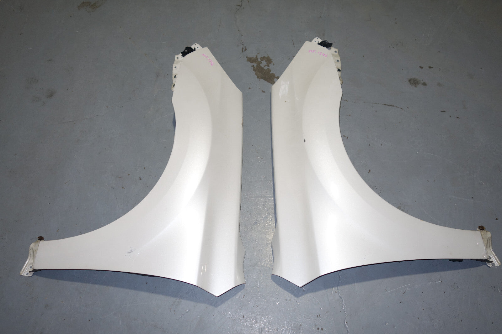 JDM Subaru Legacy Fenders Sedan Used OEM Genuine 2010 2011 2012 2013 2014 BM9