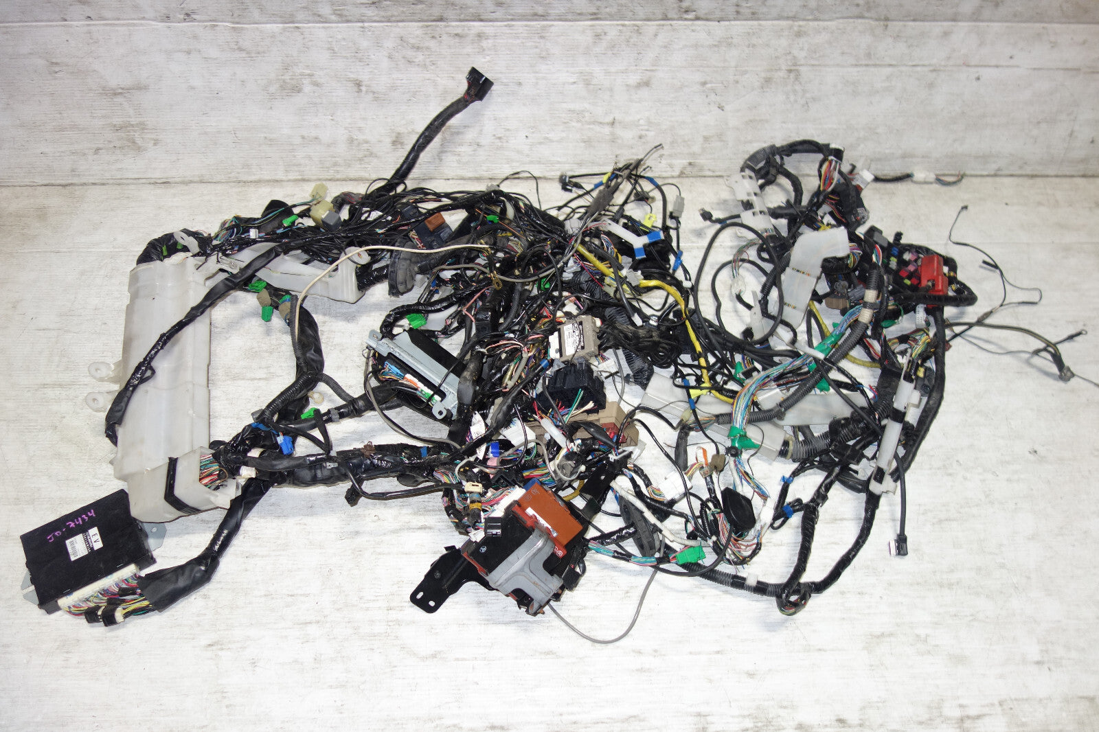 JDM Subaru Legacy EJ20 Turbo 6speed Computer Wire Harness Loom Wiring 22611AN150