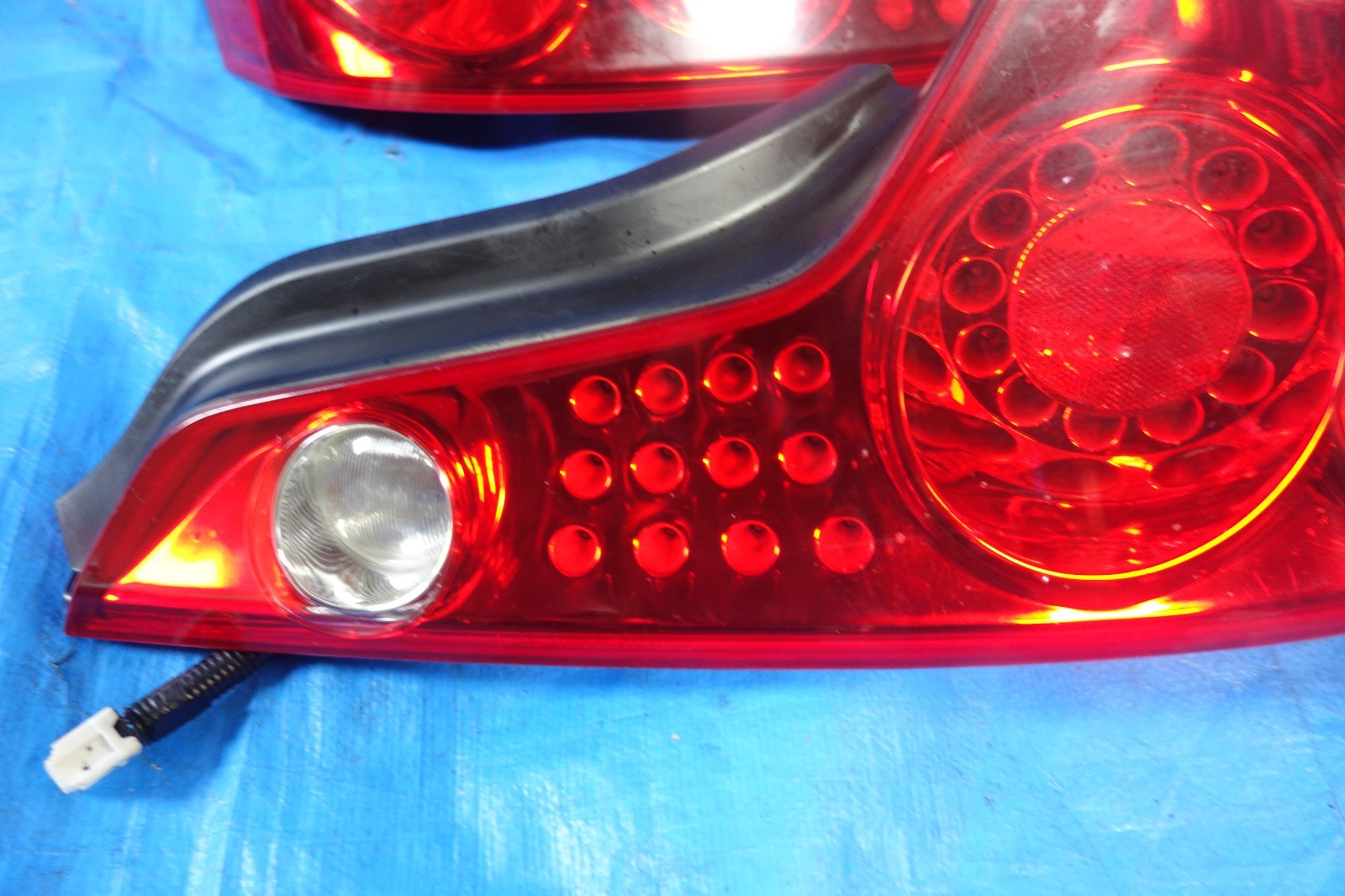JDM Infiniti G35 Coupe OEM Tail lights Lamps Left & Right CPV35 2003-2005 #3204
