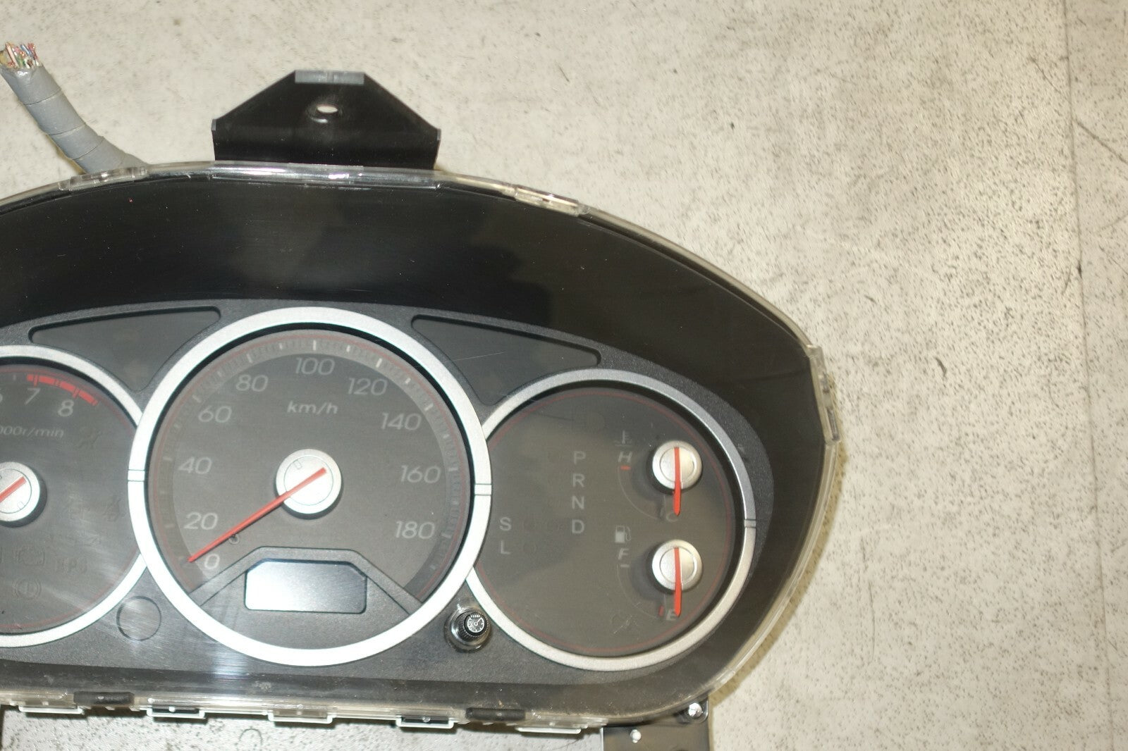 JDM 2001-2005 HONDA CIVIC EU3 GAUGE CLUSTER AUTOMATIC SPEEDOMETER A/T CLUSTER
