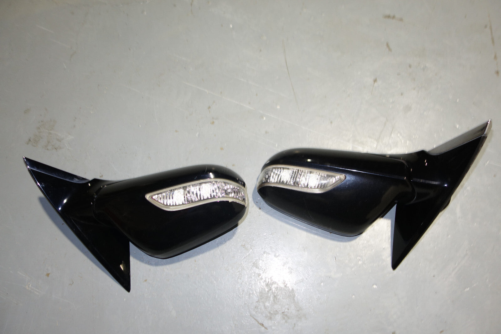 JDM Acura RL OEM Power Folding Side Mirrors Signals KB1 2005-2008 MF-1266