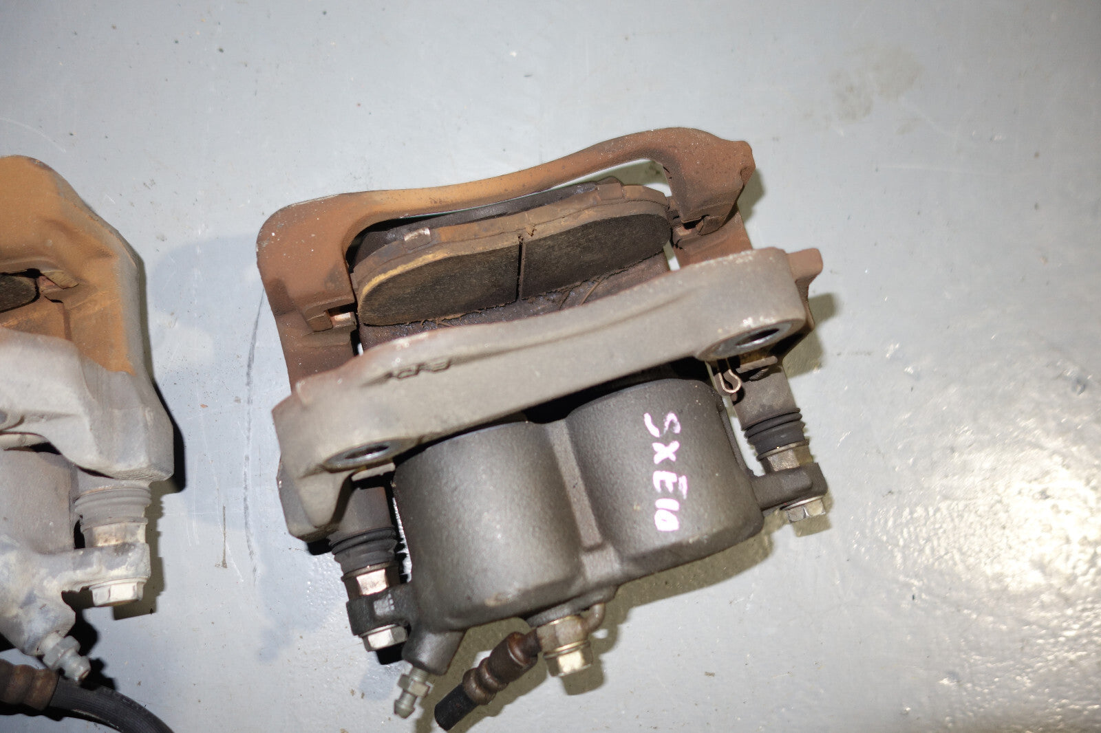Genuine Lexus Is300 Front Brake Calipers Left & Right 2001 2002 2003 2004 2005