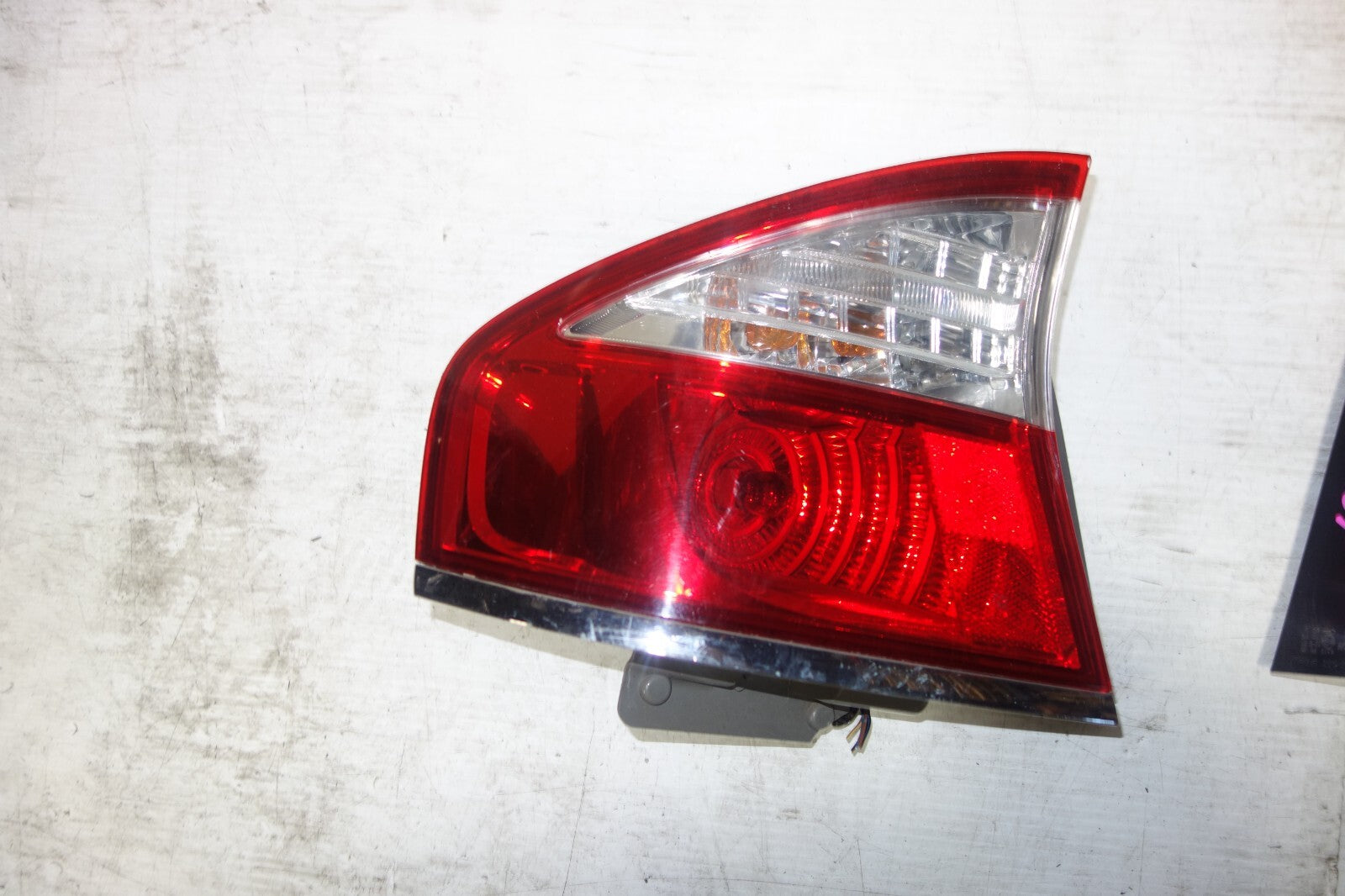 JDM SUBARU LEGACY BL5 OEM USED TAIL LIGHTS LAMPS 4 DOOR SEDAN 2005-2009