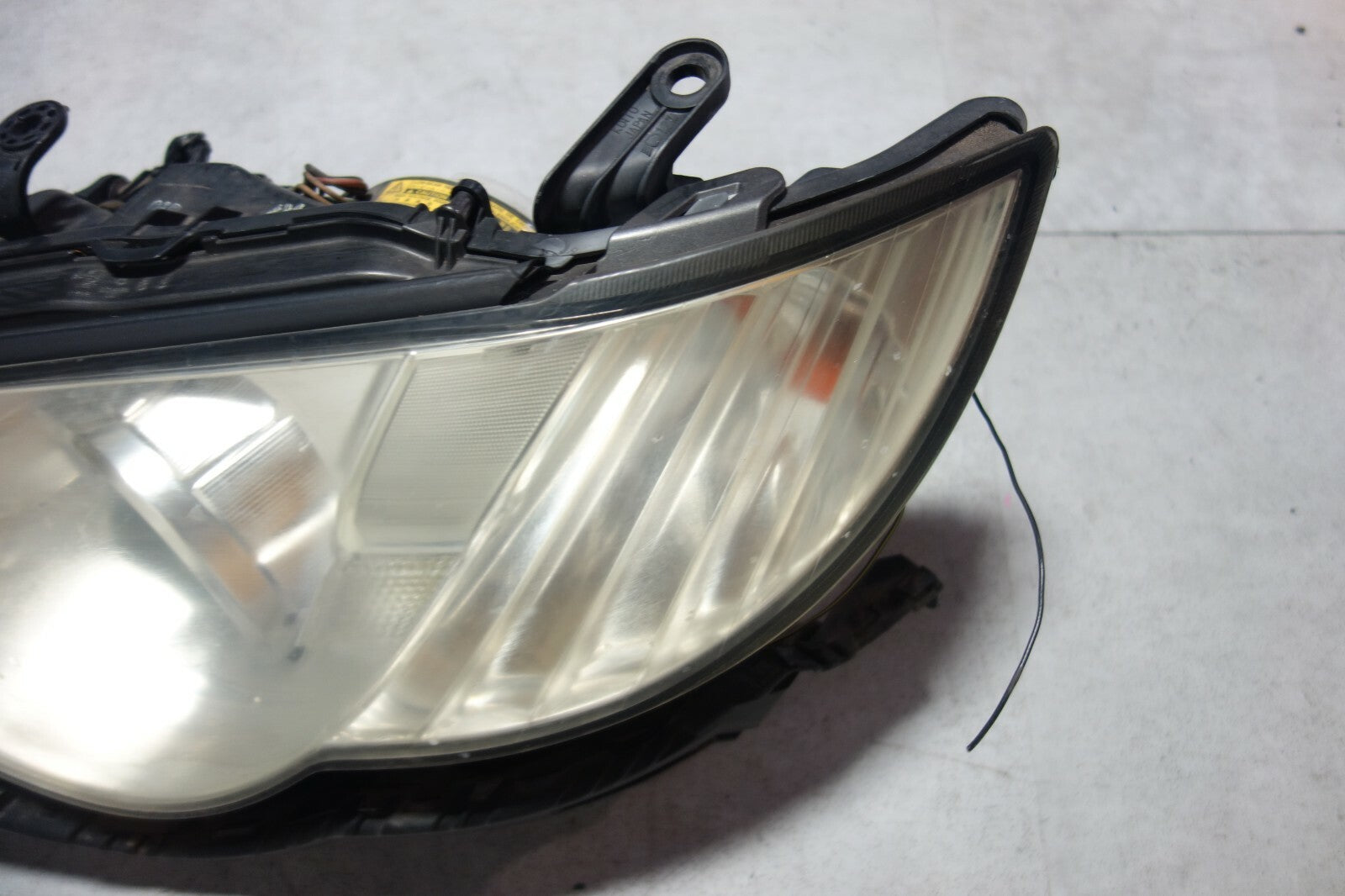JDM Subaru Legacy HID Headlights Headlamps 2008 2009 OEM Genuine BP9 BPE BP5