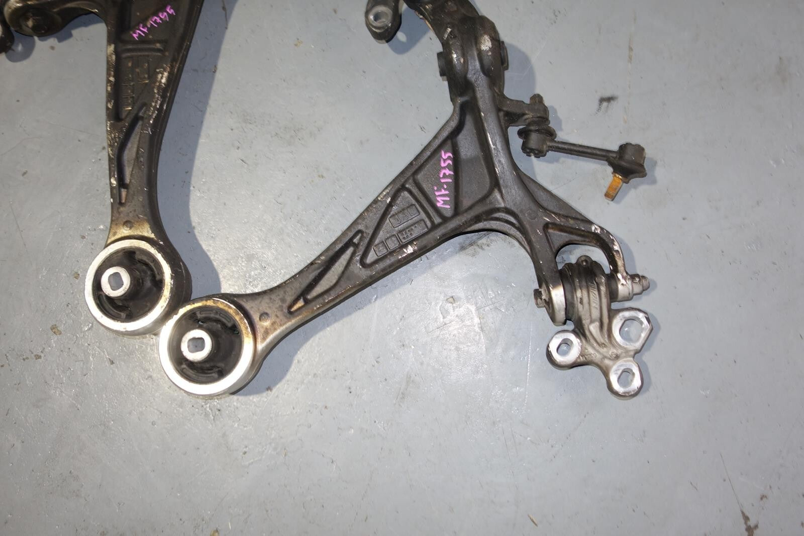 JDM 2005-2008 ACURA RL OEM KB1 GENUINE FRONT ALUMINUM LOWER CONTROL ARM