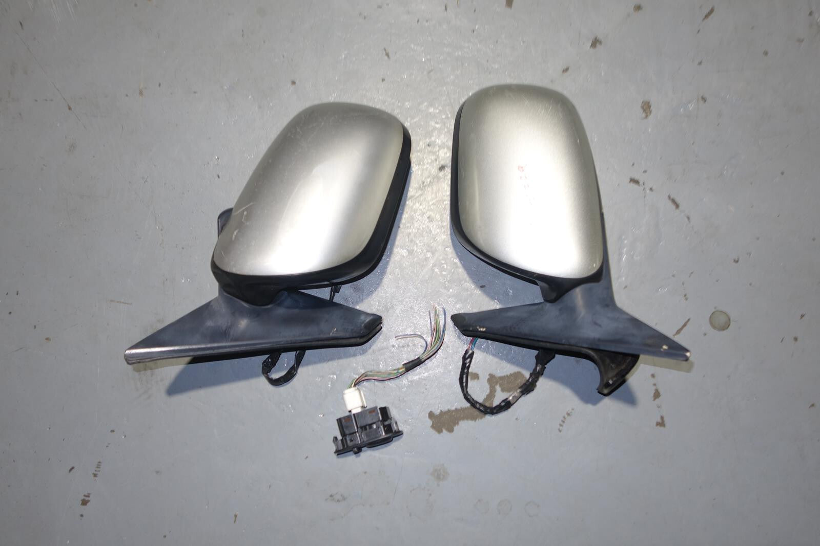 JDM Toyota Altezza Lexus IS300 Power Folding Mirrors Switch 2001-2005 SXE10 IS