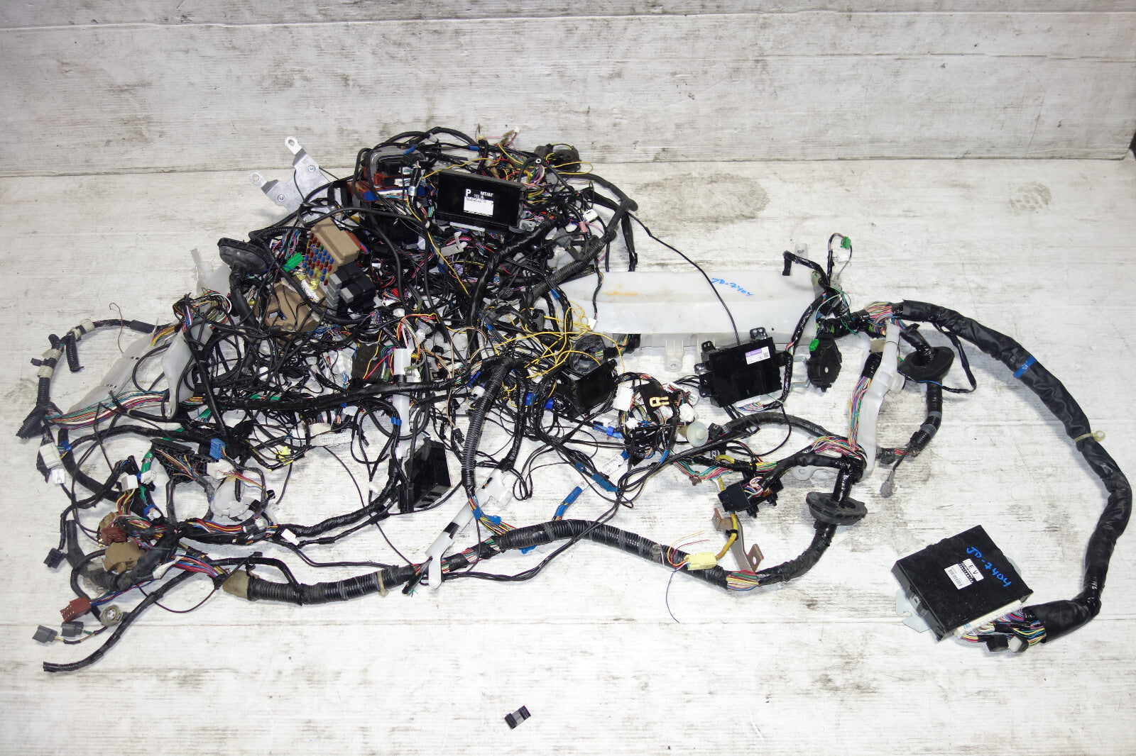 JDM Subaru Legacy EJ20 Turbo 6speed Computer Wire Harness Loom Wiring 22611AN150