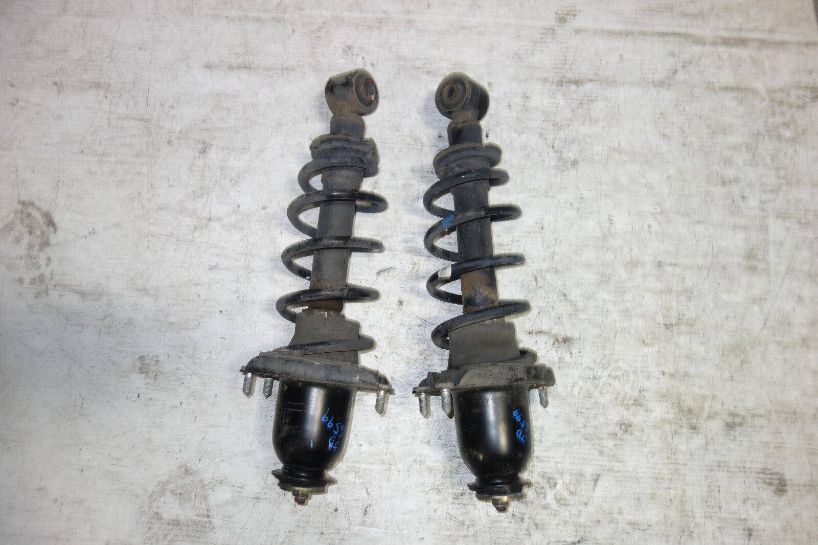JDM Toyota Celica OEM Rear Shocks Struts Springs Suspension 2000-2005 GT GT-S