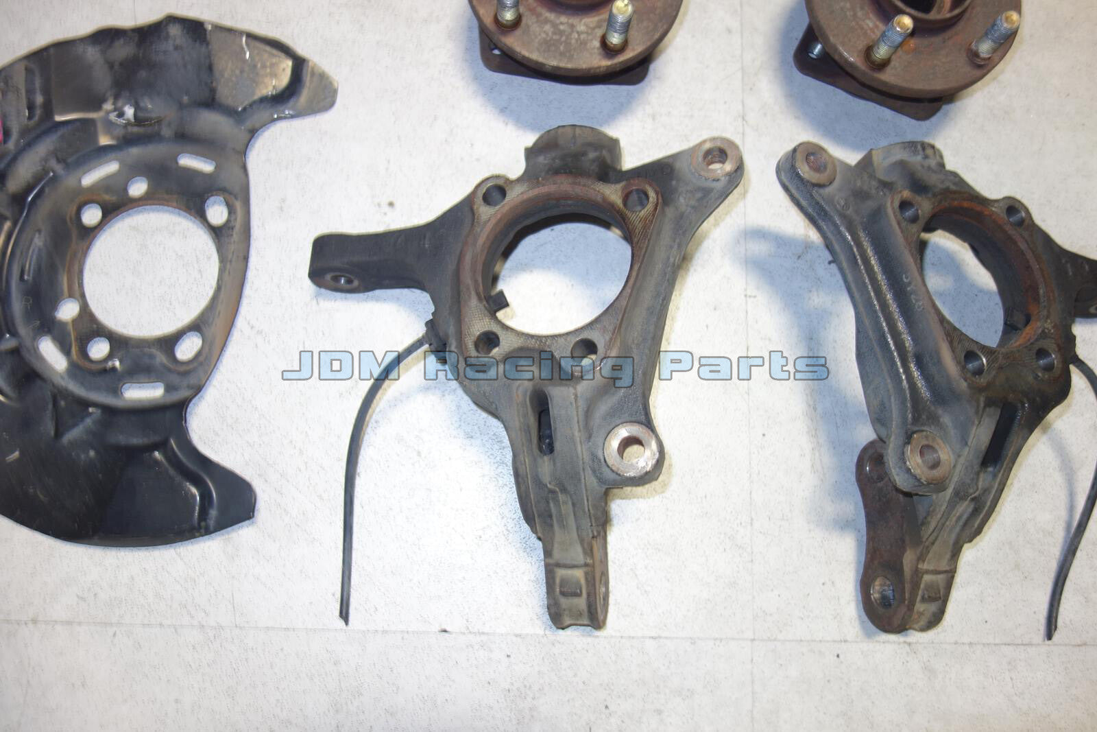 Subaru Legacy / Outback Front Hubs Bearings Spindles Knuckle Low Miles 2005-2014