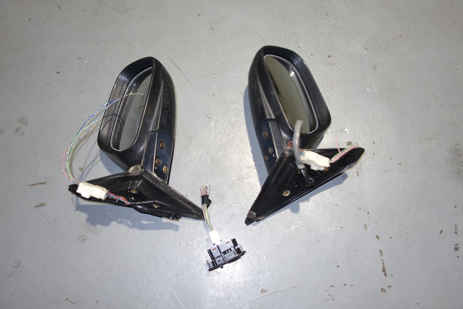 JDM Toyota Altezza Lexus IS300 Power Folding Mirrors Switch 2001-2005 SXE10 IS