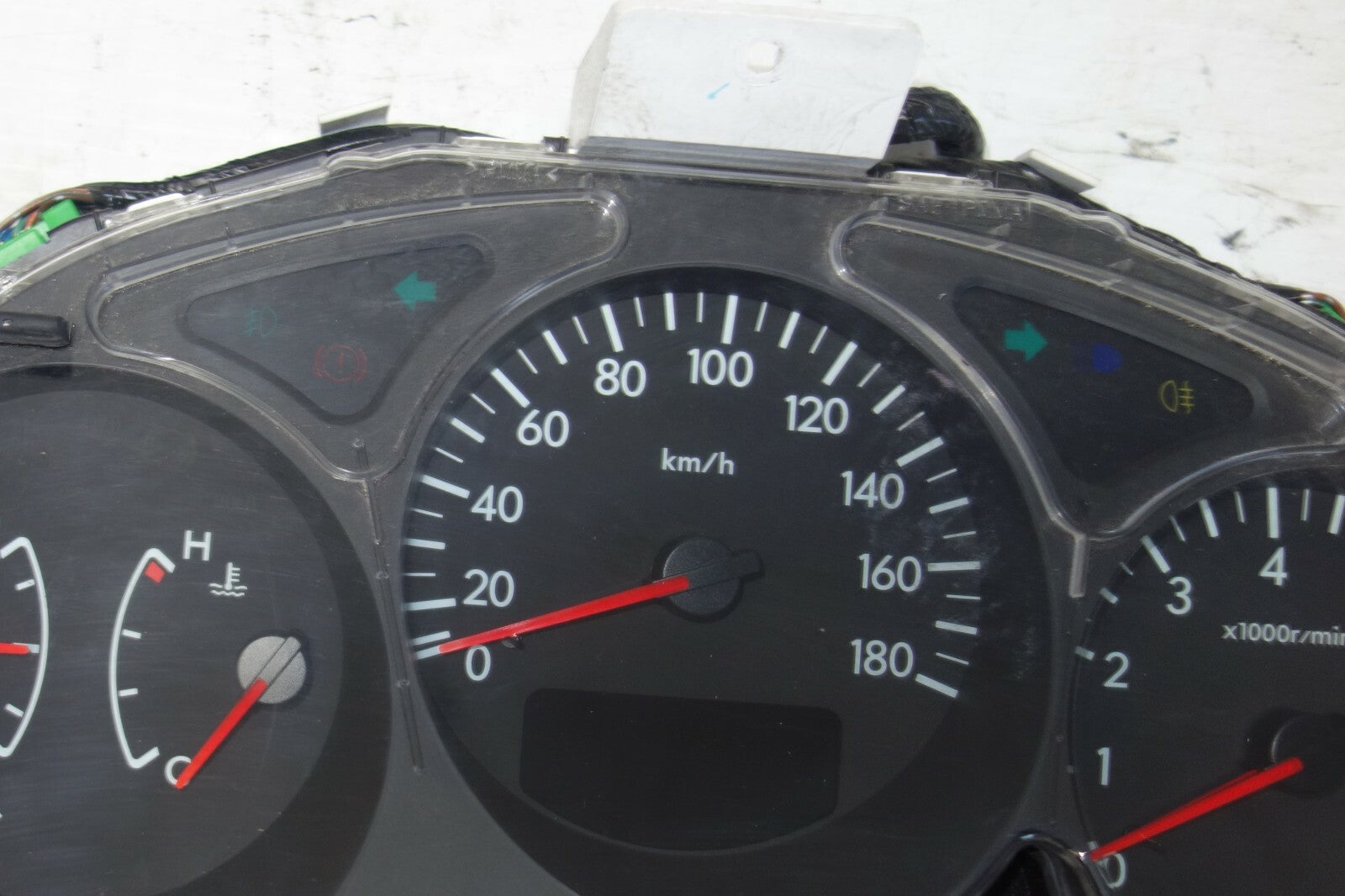 JDM SUBARU FORESTER SG5 MANUAL 5 SPEED GAUGE CLUSTER SPEEDOMETER 2003-2008