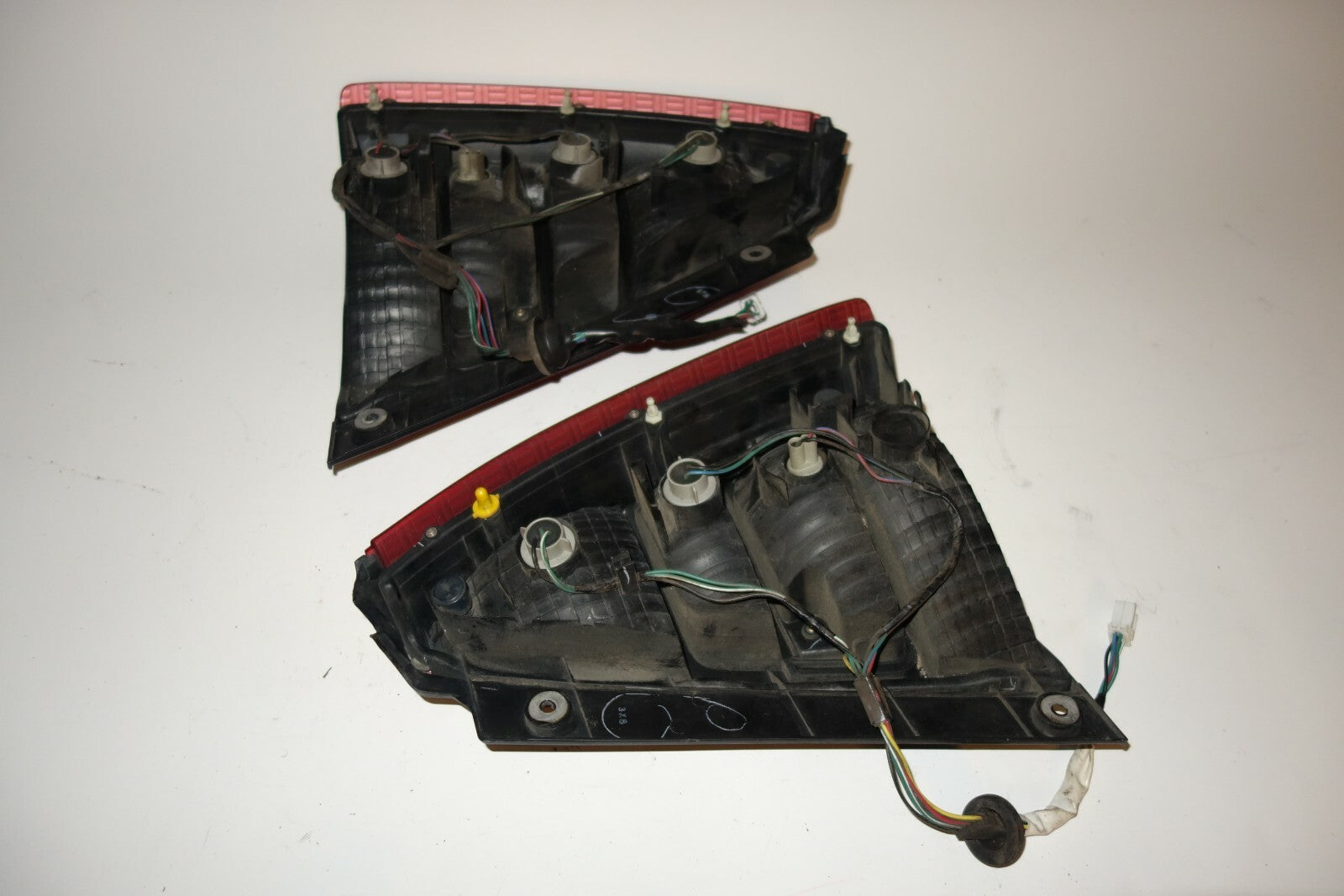Subaru Forester OEM Tail Lights Lamps Pair Right & Left JDM SG5 2003-2008