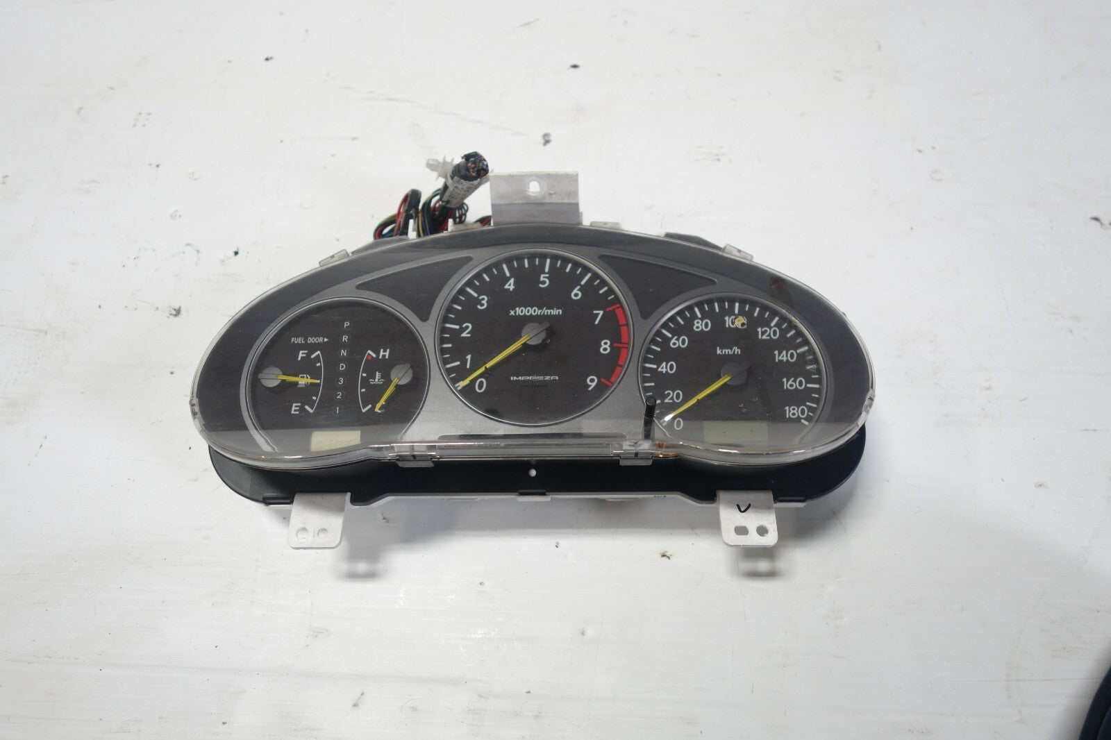 JDM 2002-2003 SUBARU IMPREZA WRX V7 AUTOMATIC GAUGE CLUSTER SPEEDOMETER