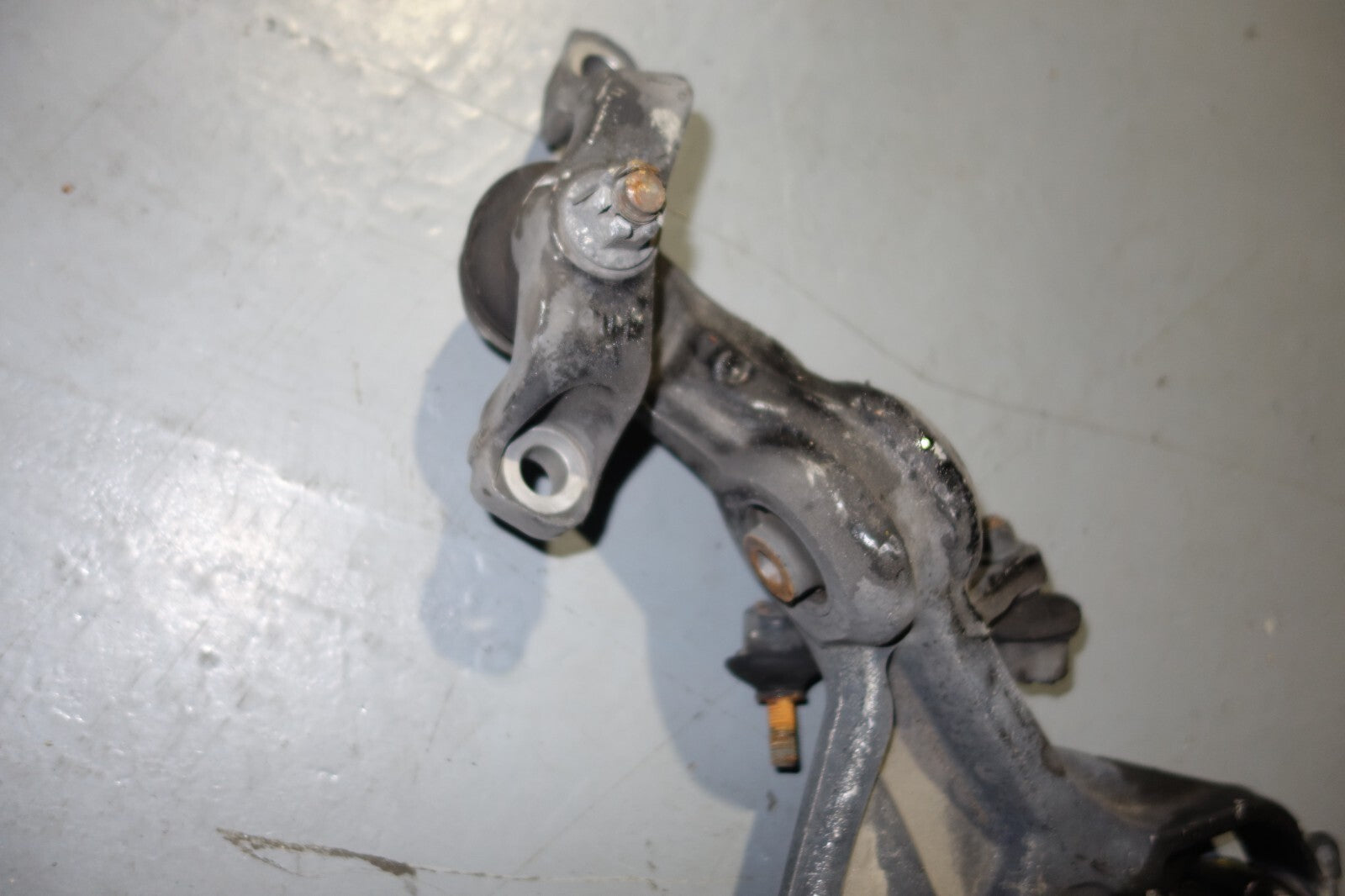 JDM 2005-2008 ACURA RL FRONT ALUMINUM LOWER CONTROL ARM KB1 OEM LEFT SIDE