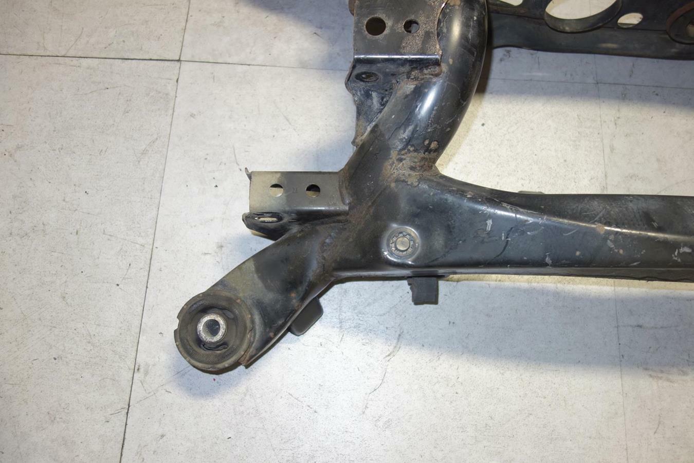 JDM Lexus is300 Rear Differential Subframe Cradle Crossmember Sub Frame 2001-05