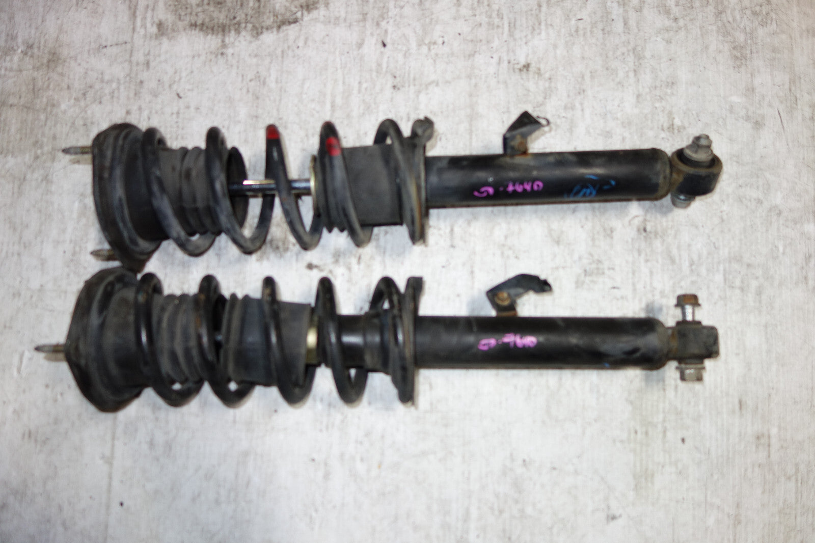 JDM Lexus is300 Altezza Front Shocks Struts Springs 2001-2005 SXE10 OEM