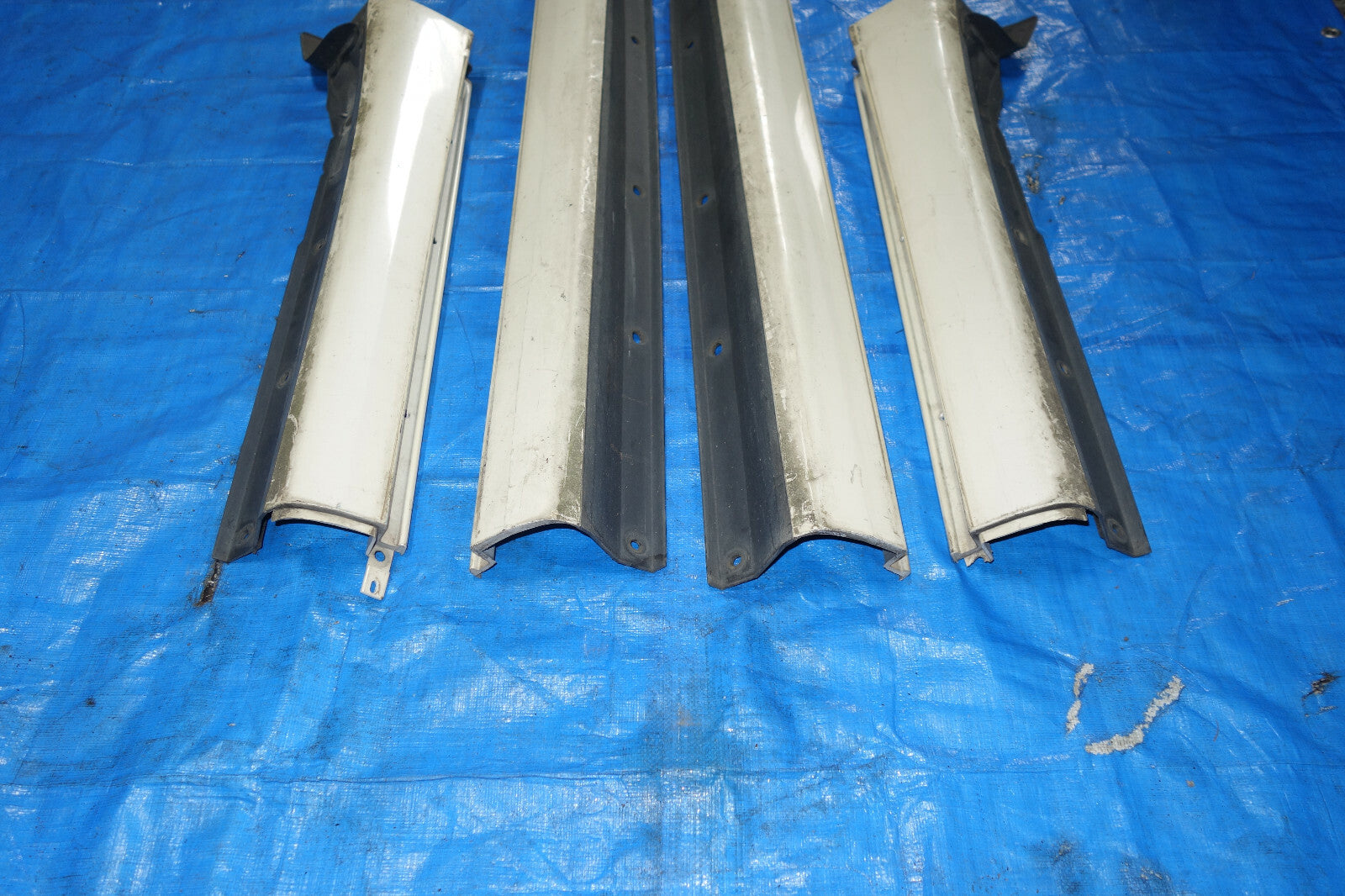 JDM Lexus GS300 GS400 GS430 OEM Side Skirts Rocker Panels 1998-2005 Aristo