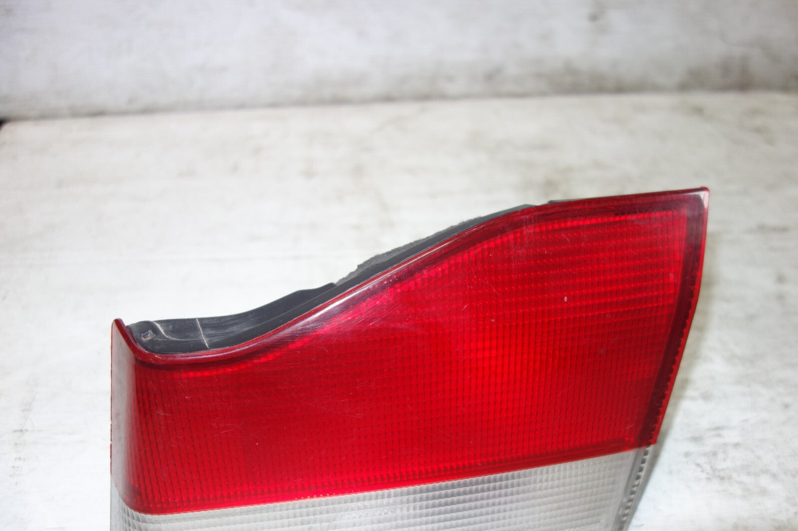JDM 1996-2000 HONDA DOMANI ACURA EL TRUNK LIGHT RIGHT SIDE LAMP FITS ACURA EL