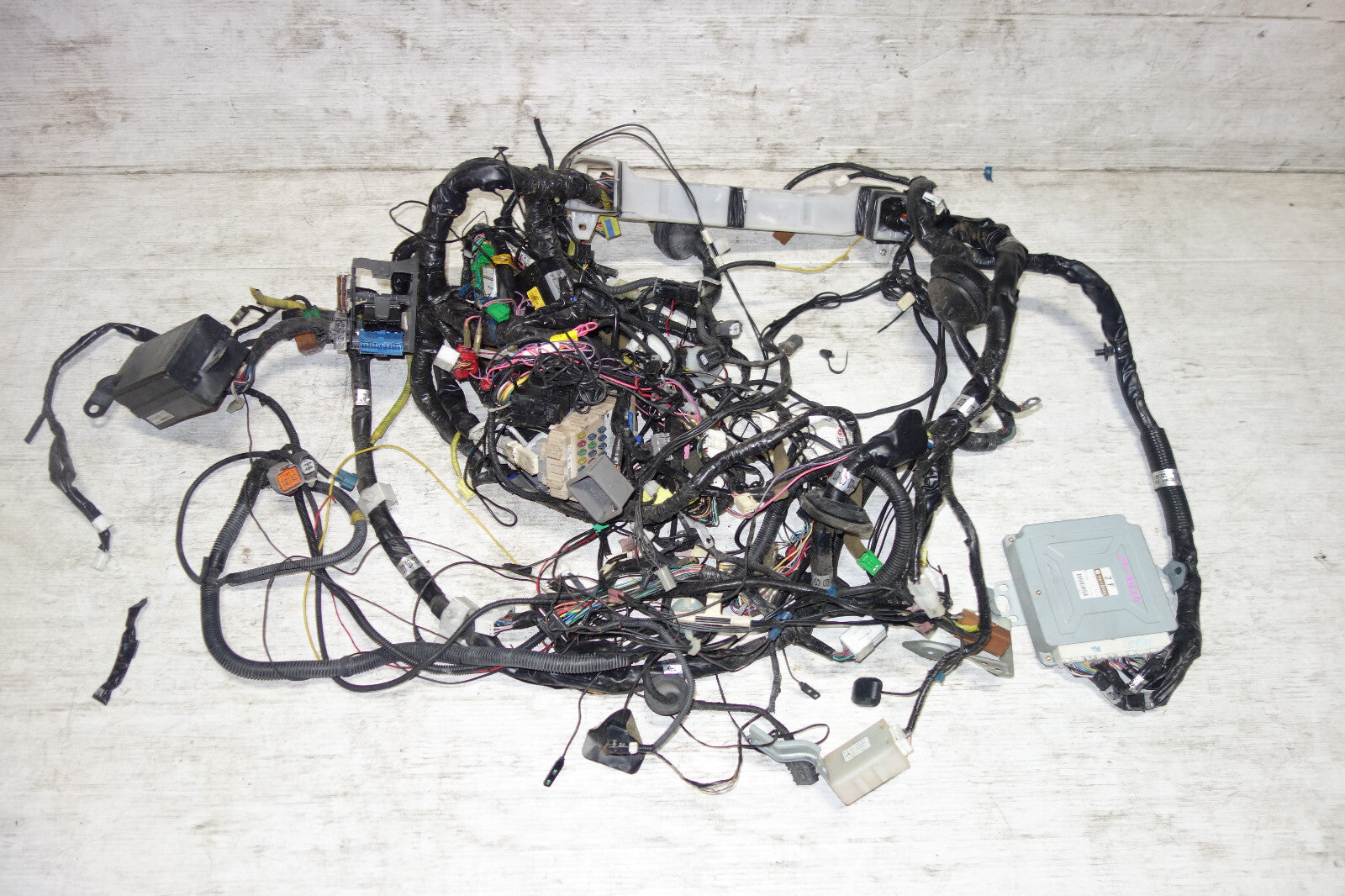JDM Subaru WRX Forester EJ205 AVCS Turbo Computer Wire Harness Wiring
