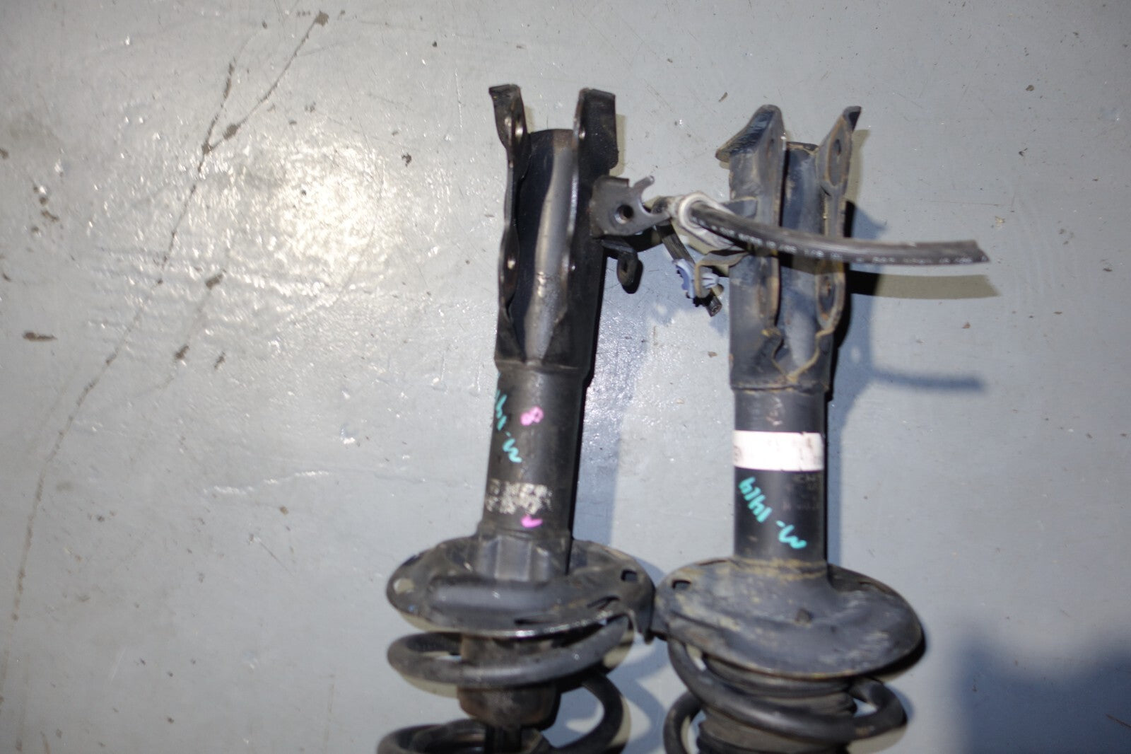 JDM 2006-2011 HONDA CIVIC FD1 FRONT OEM SHOCKS STRUTS COIL SPRINGS LEFT & RIGHT