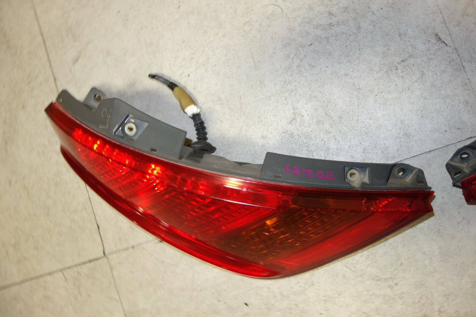JDM Nissan Murano Taillights Taillamps 2003 2004 2005 PZ50 OEM Japan Rear Lights