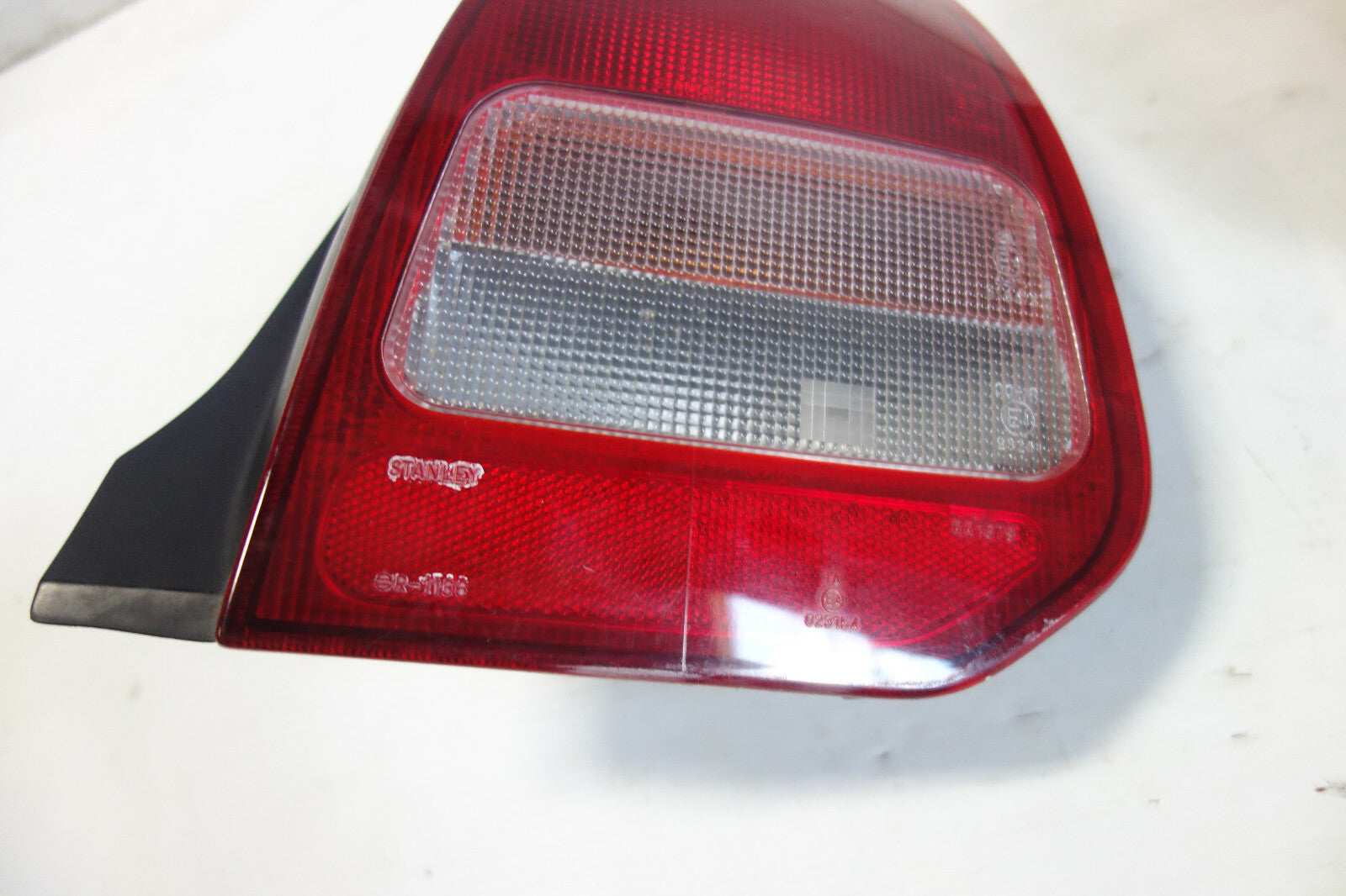 JDM Mitsubishi Mirage Cyborg CJ4A OEM Rear Taillights Tail Lamps 1996-2000
