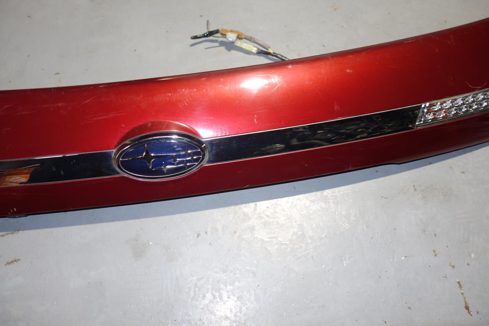 JDM Subaru Legacy Outback BP Rear Center Garnish Tail Lights Reverse 2005-2009