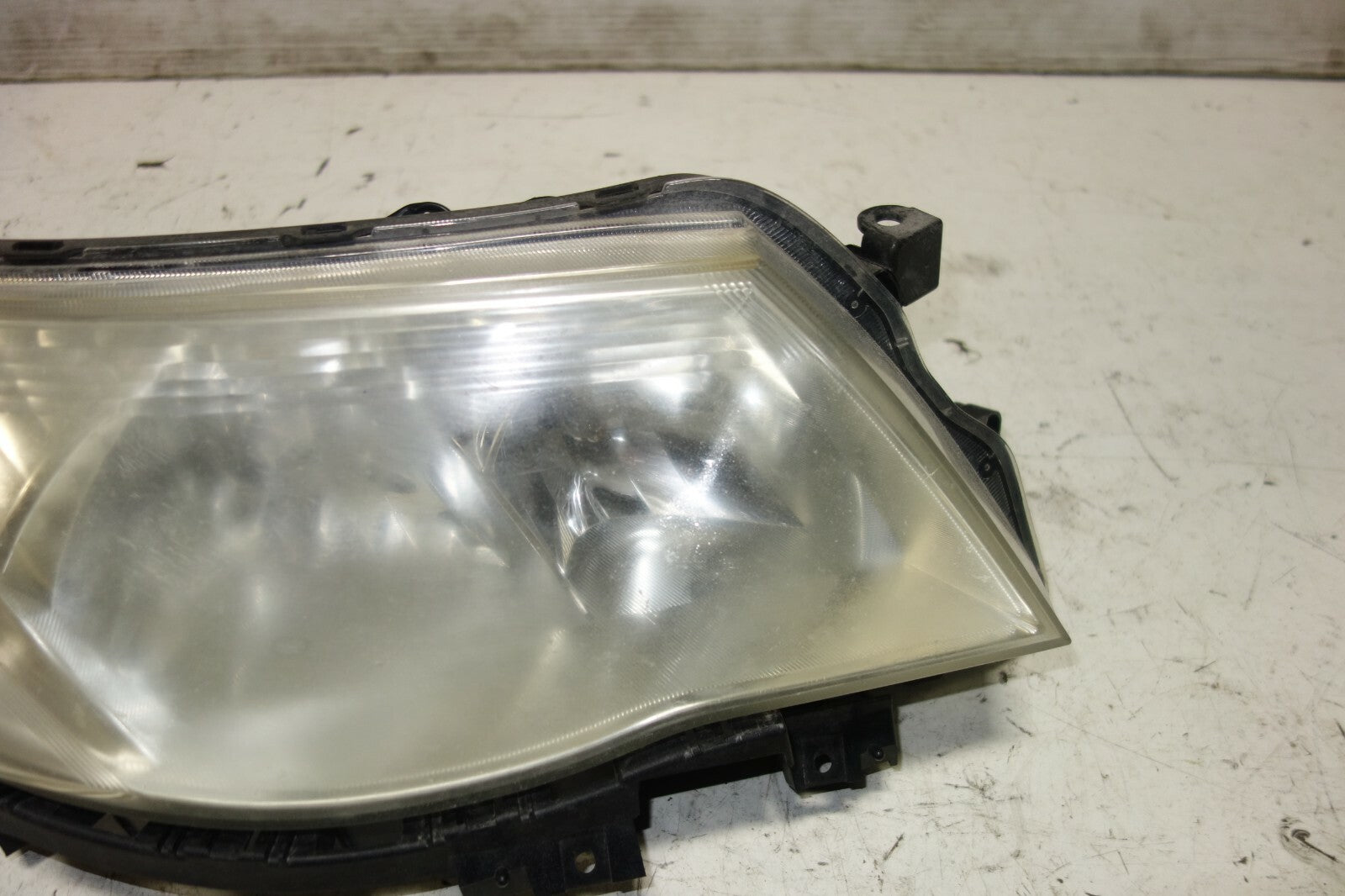 Subaru Forester Genuine Front Right Headlight Head Light SH5 2009-2013